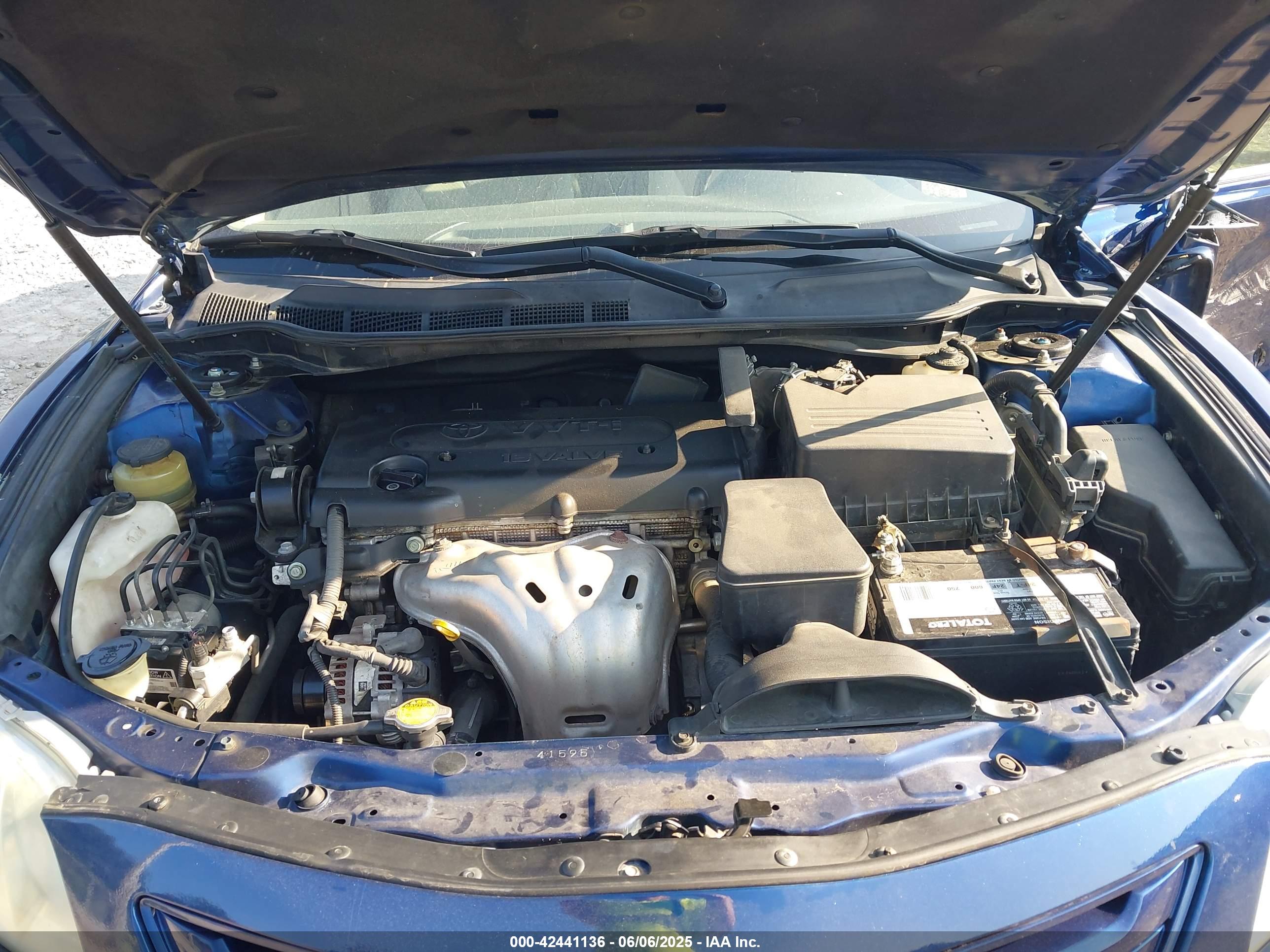 TOYOTA CAMRY image 10