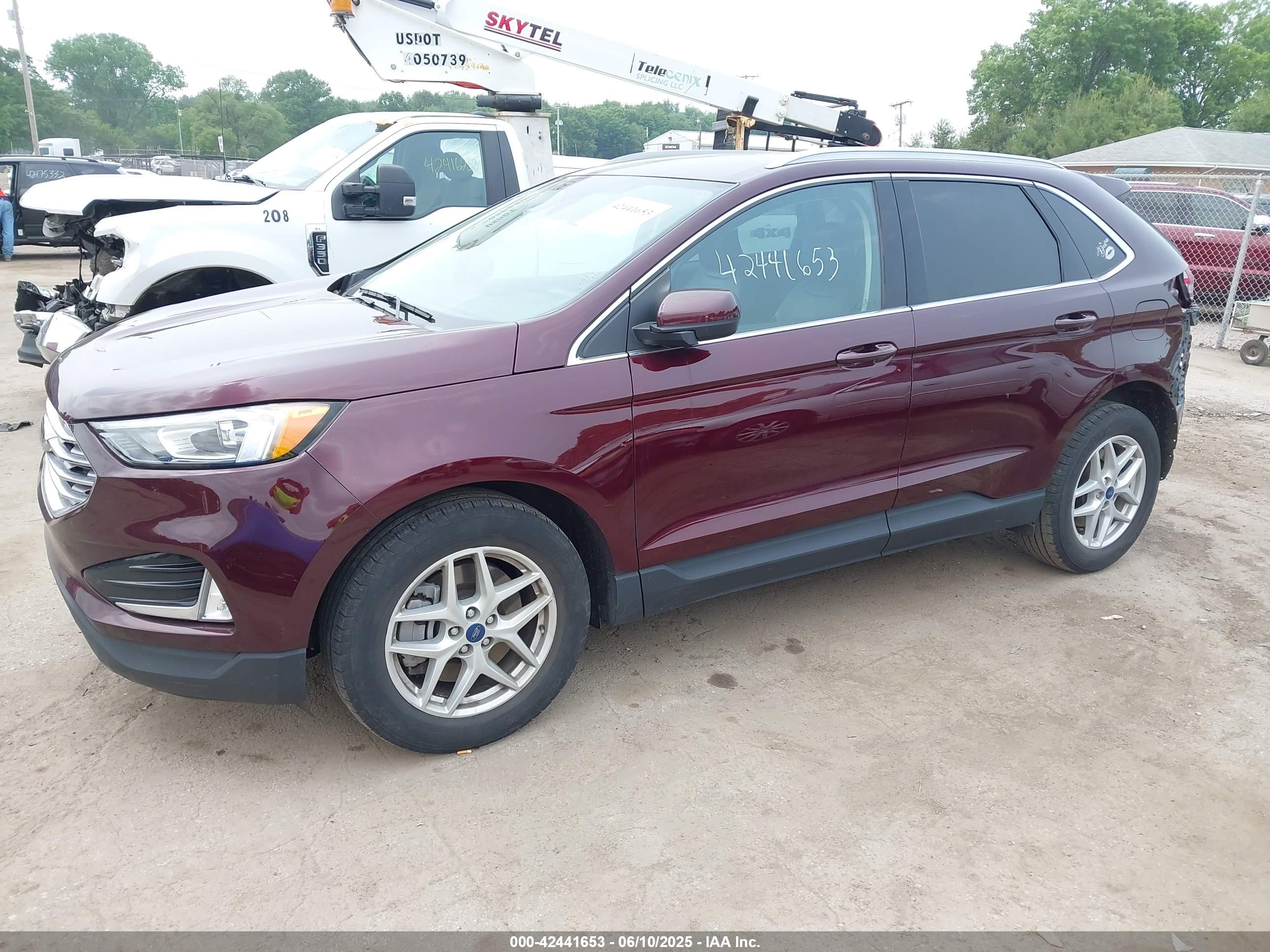 FORD EDGE image 2