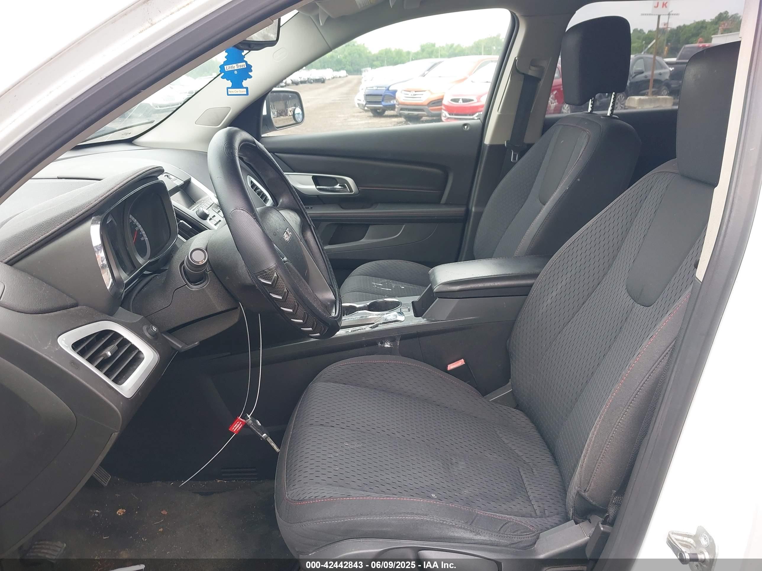 GMC TERRAIN image 5