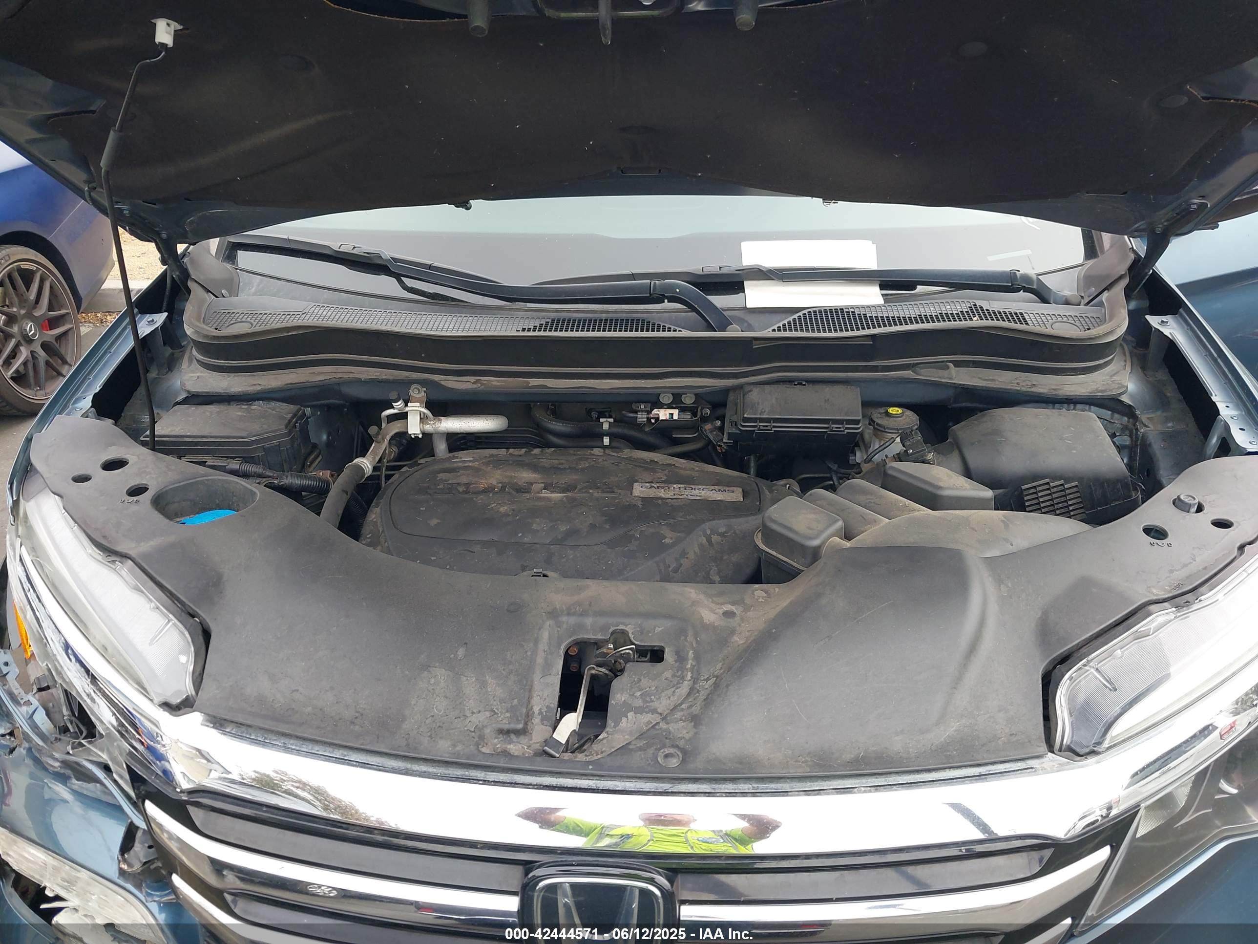 HONDA PILOT image 10