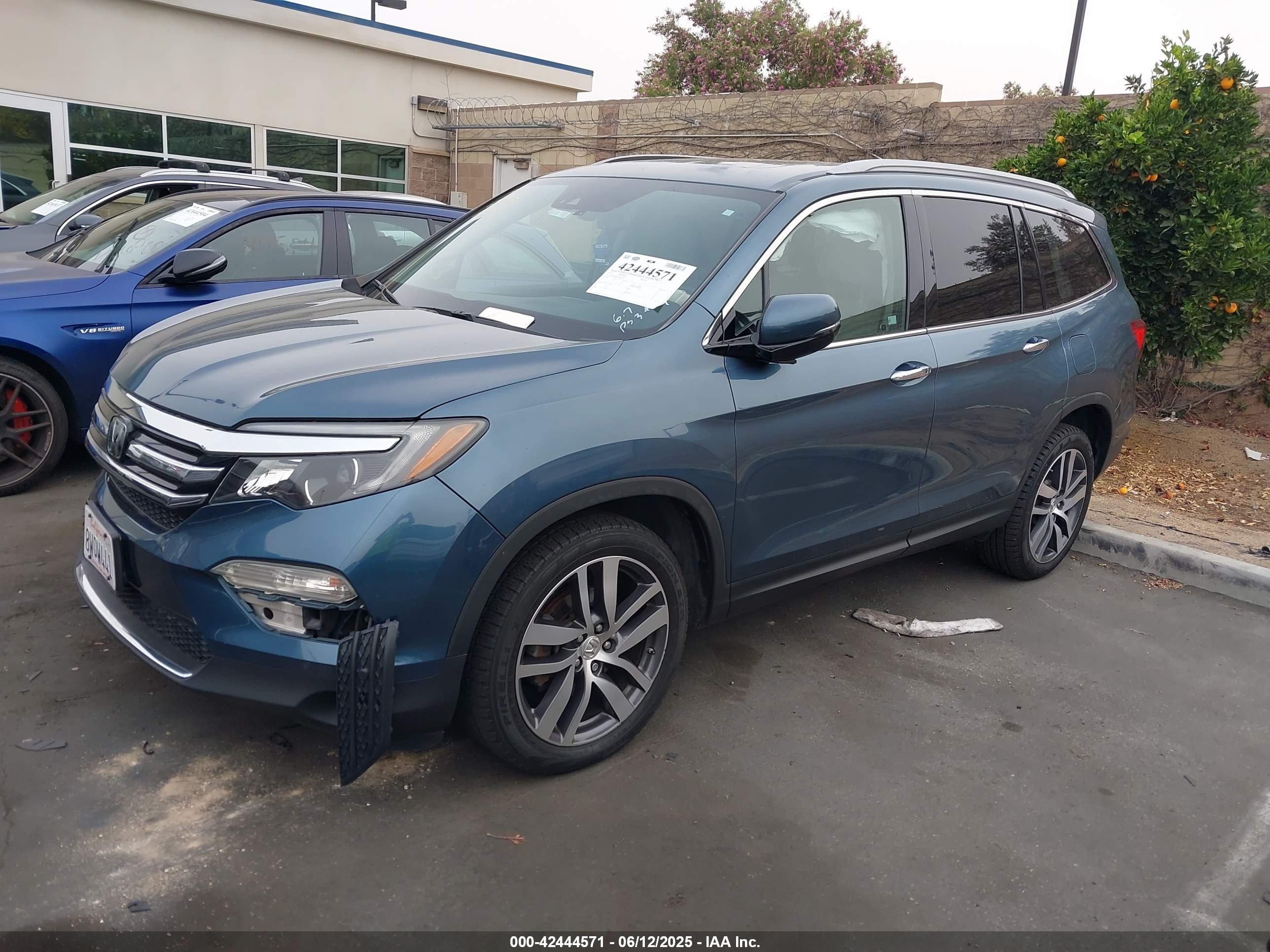 HONDA PILOT image 2