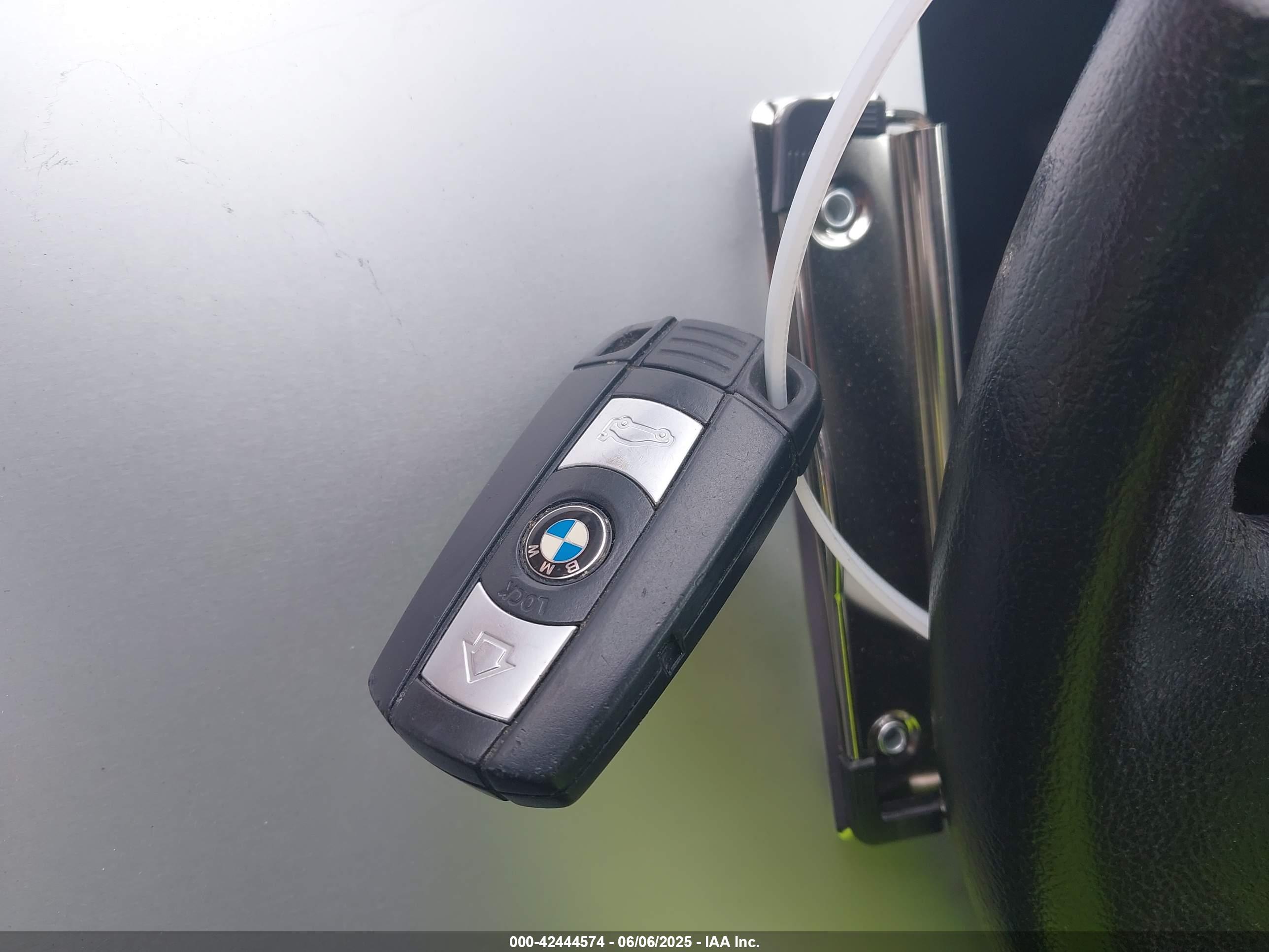BMW X1 image 11