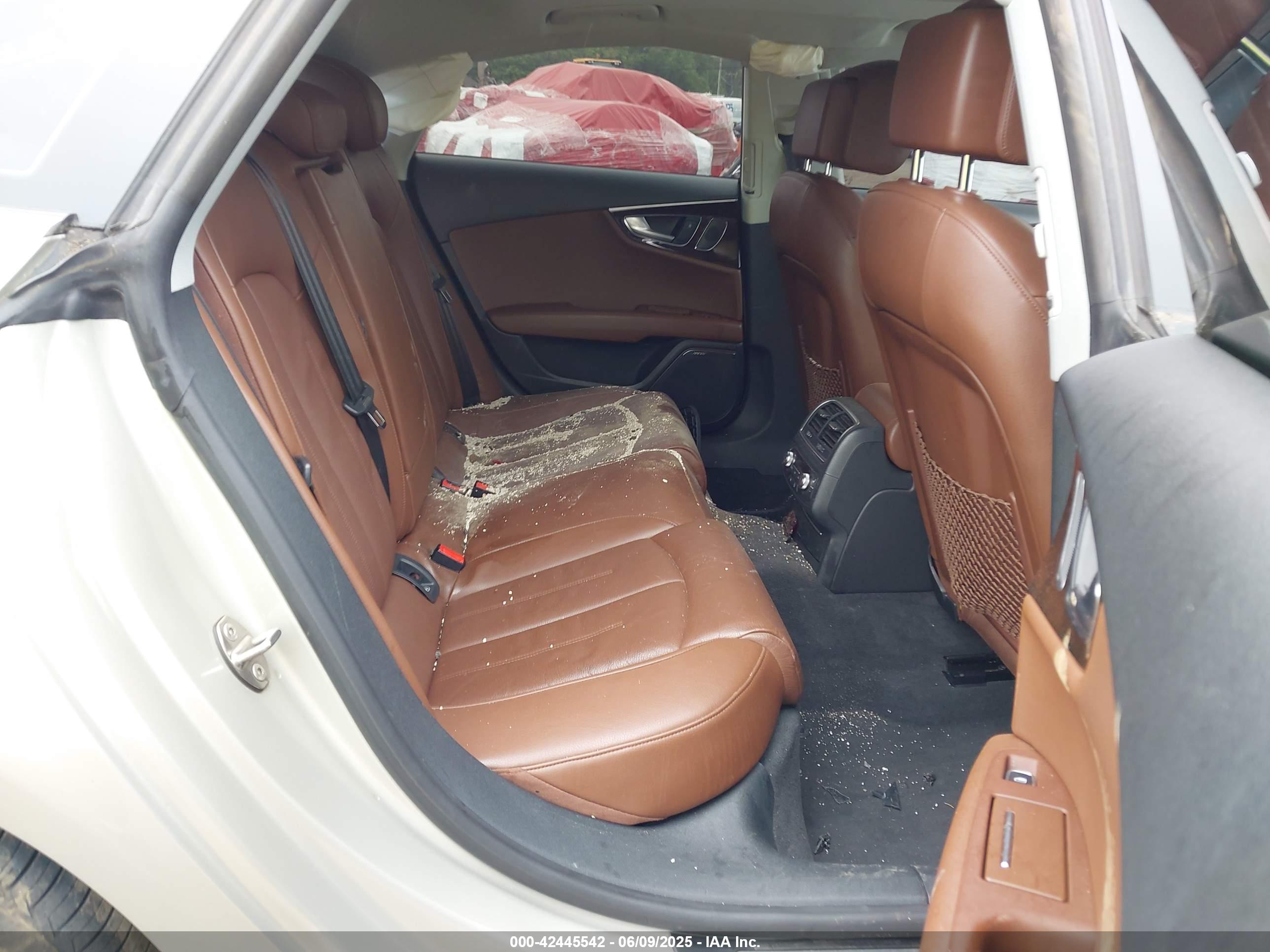 AUDI A7 image 8