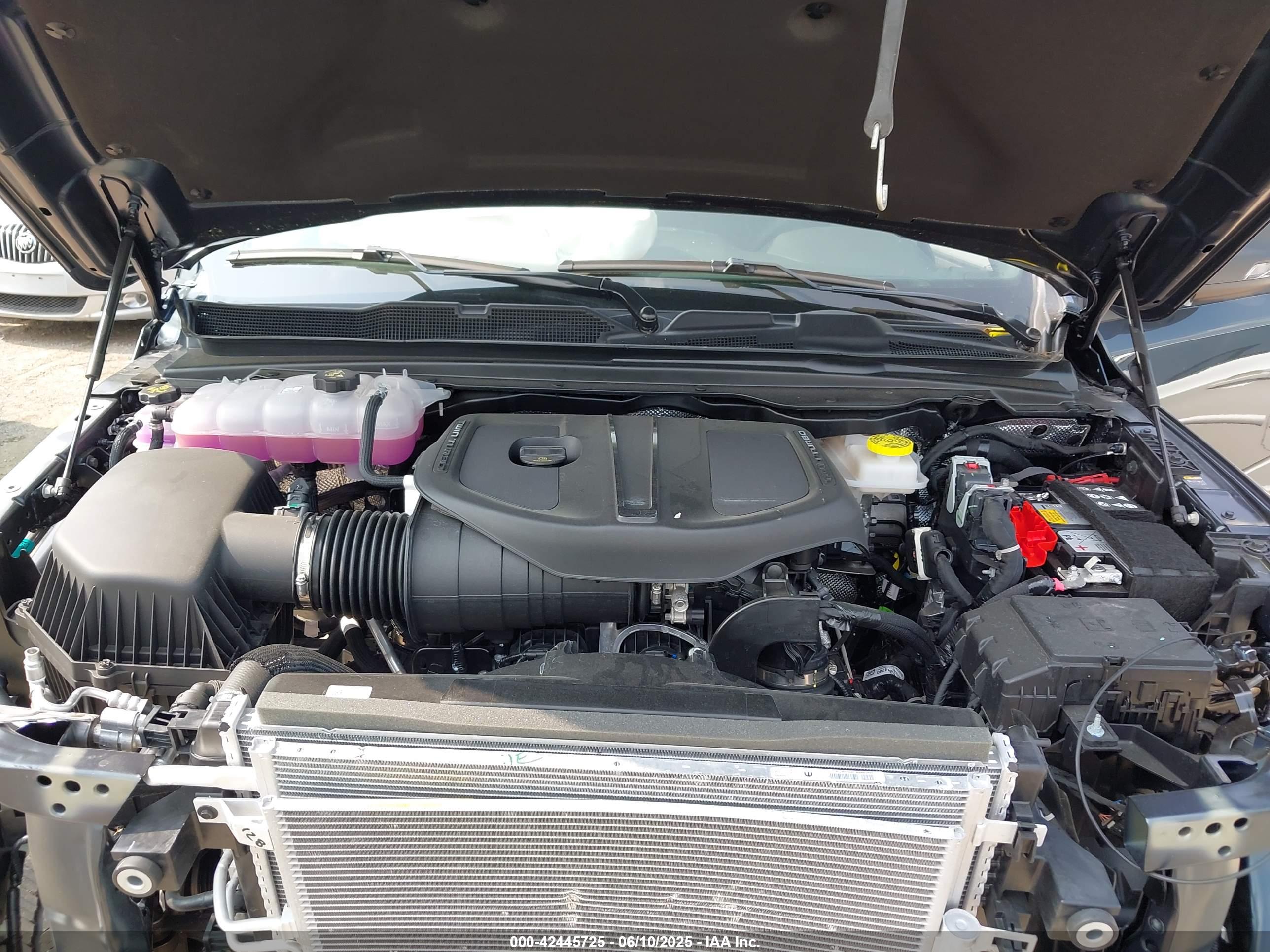 RAM 1500 image 10
