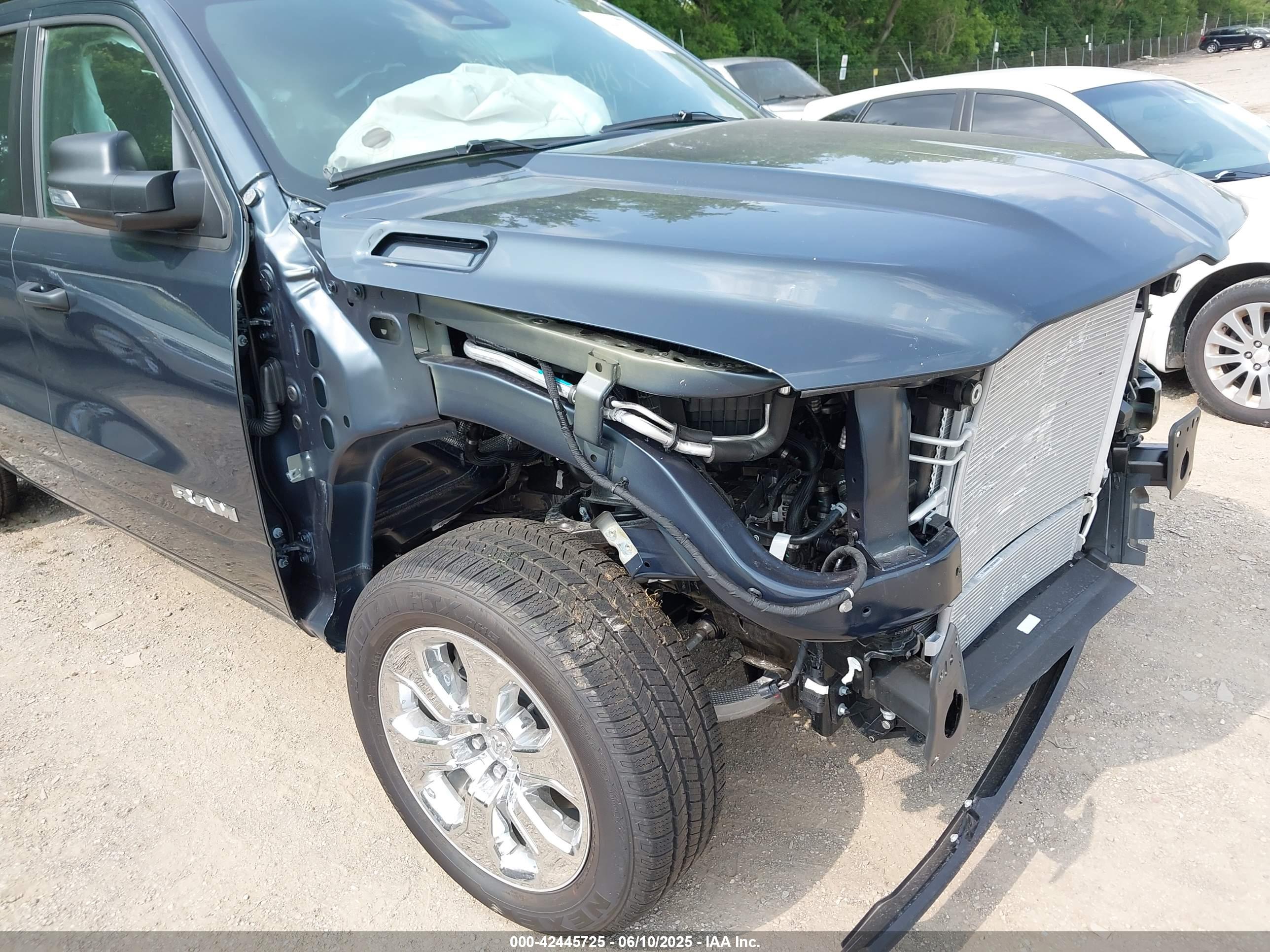 RAM 1500 image 6