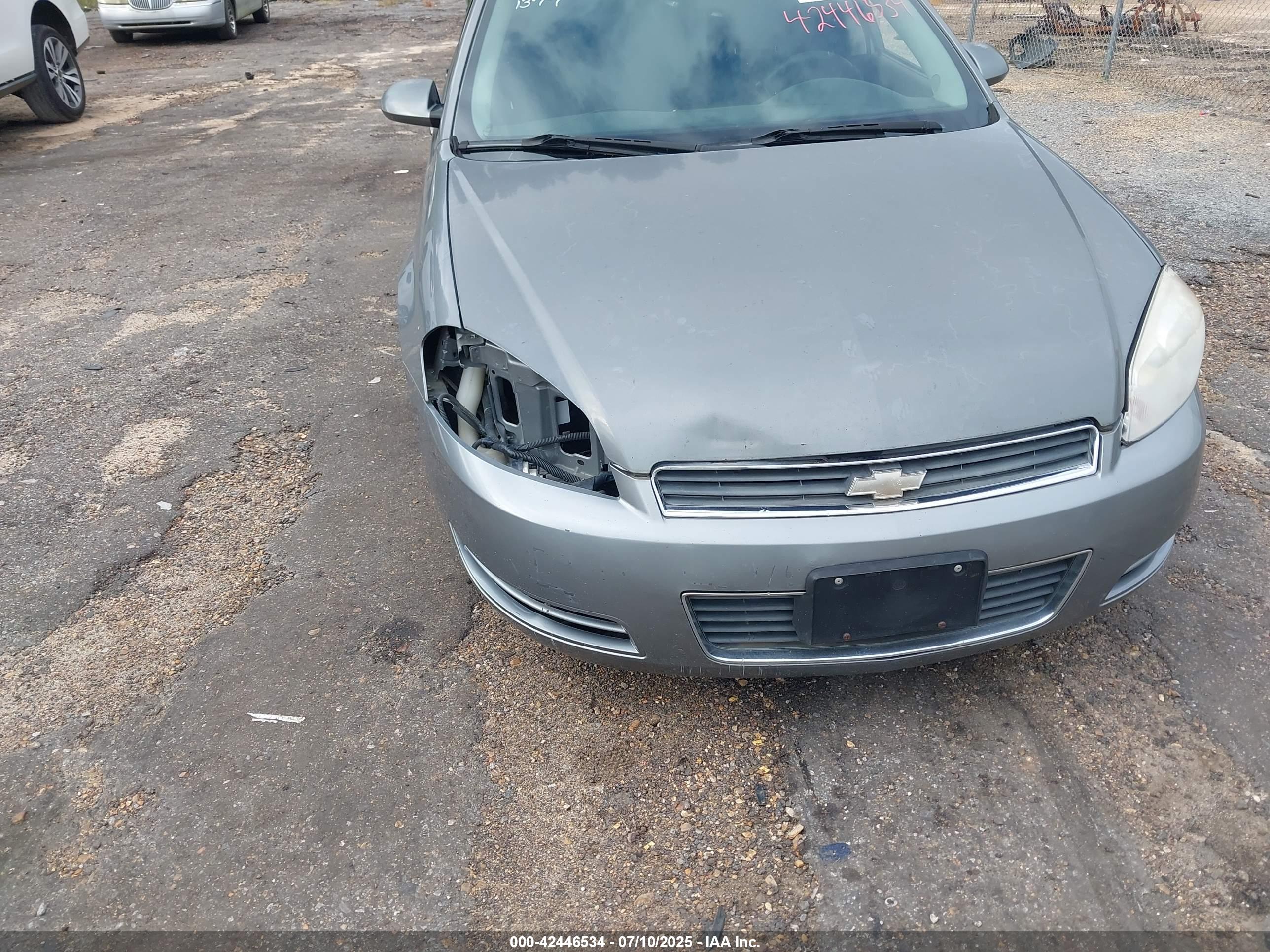 CHEVROLET IMPALA image 6