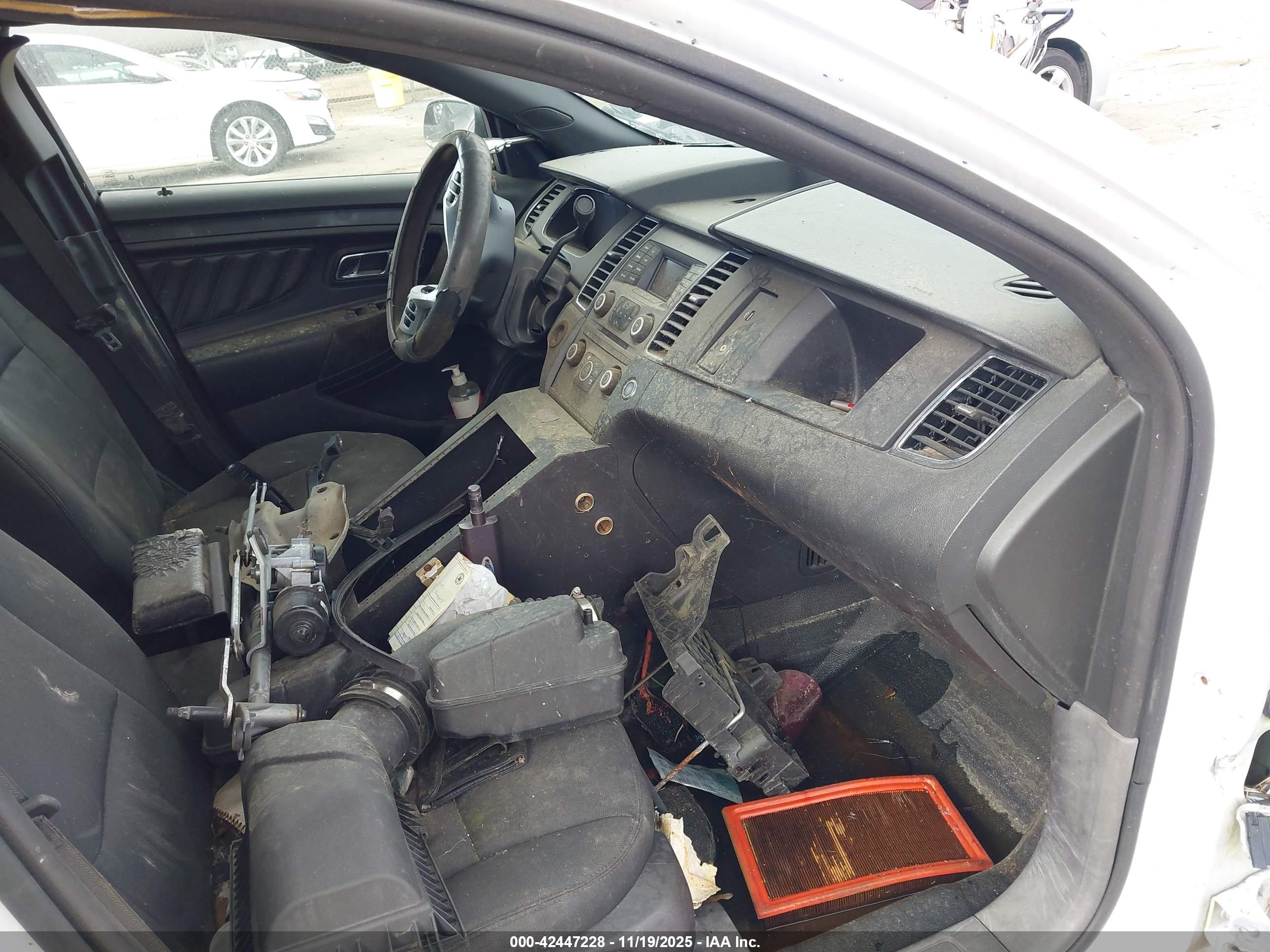 FORD POLICE image 5