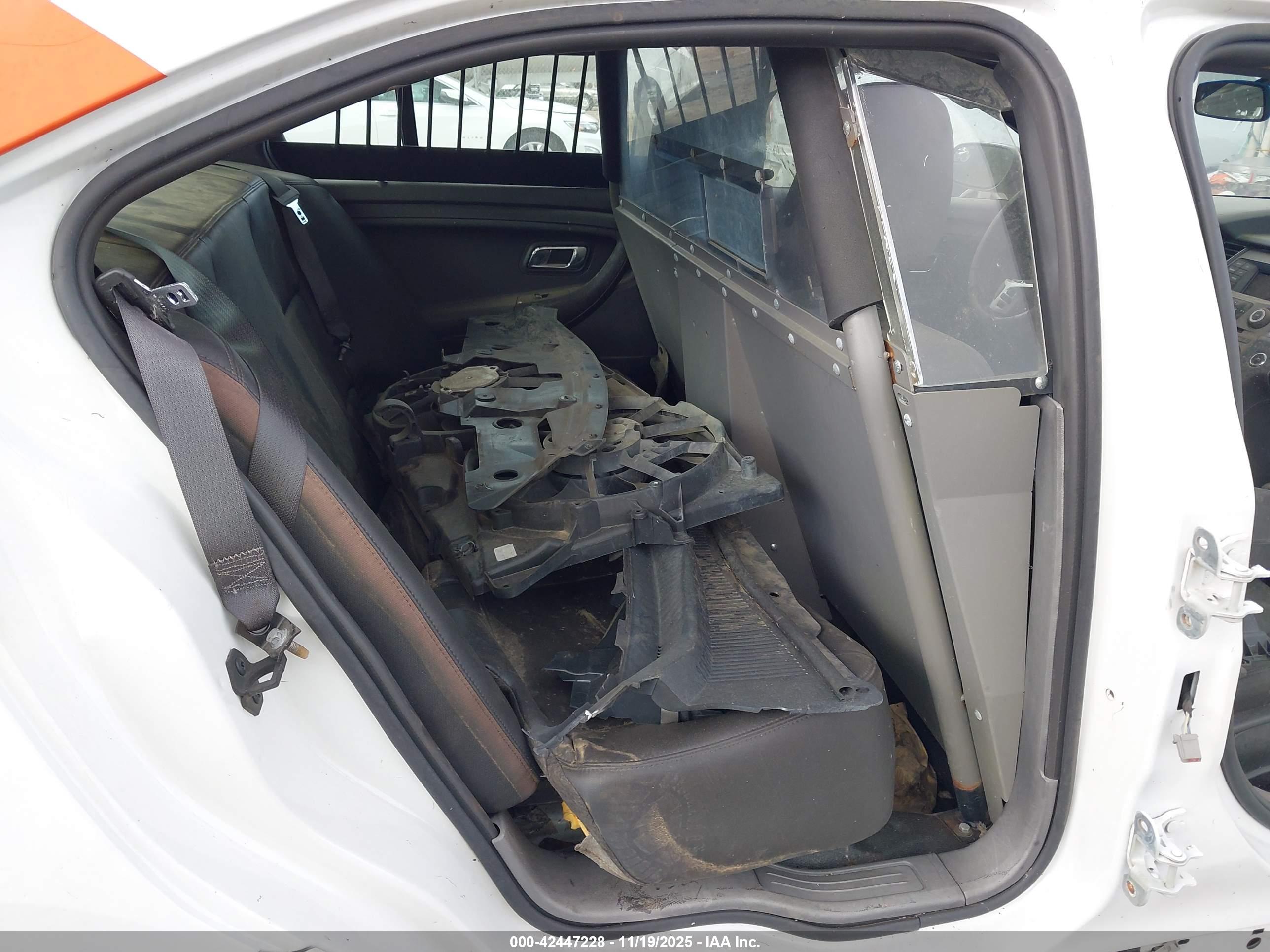 FORD POLICE image 8
