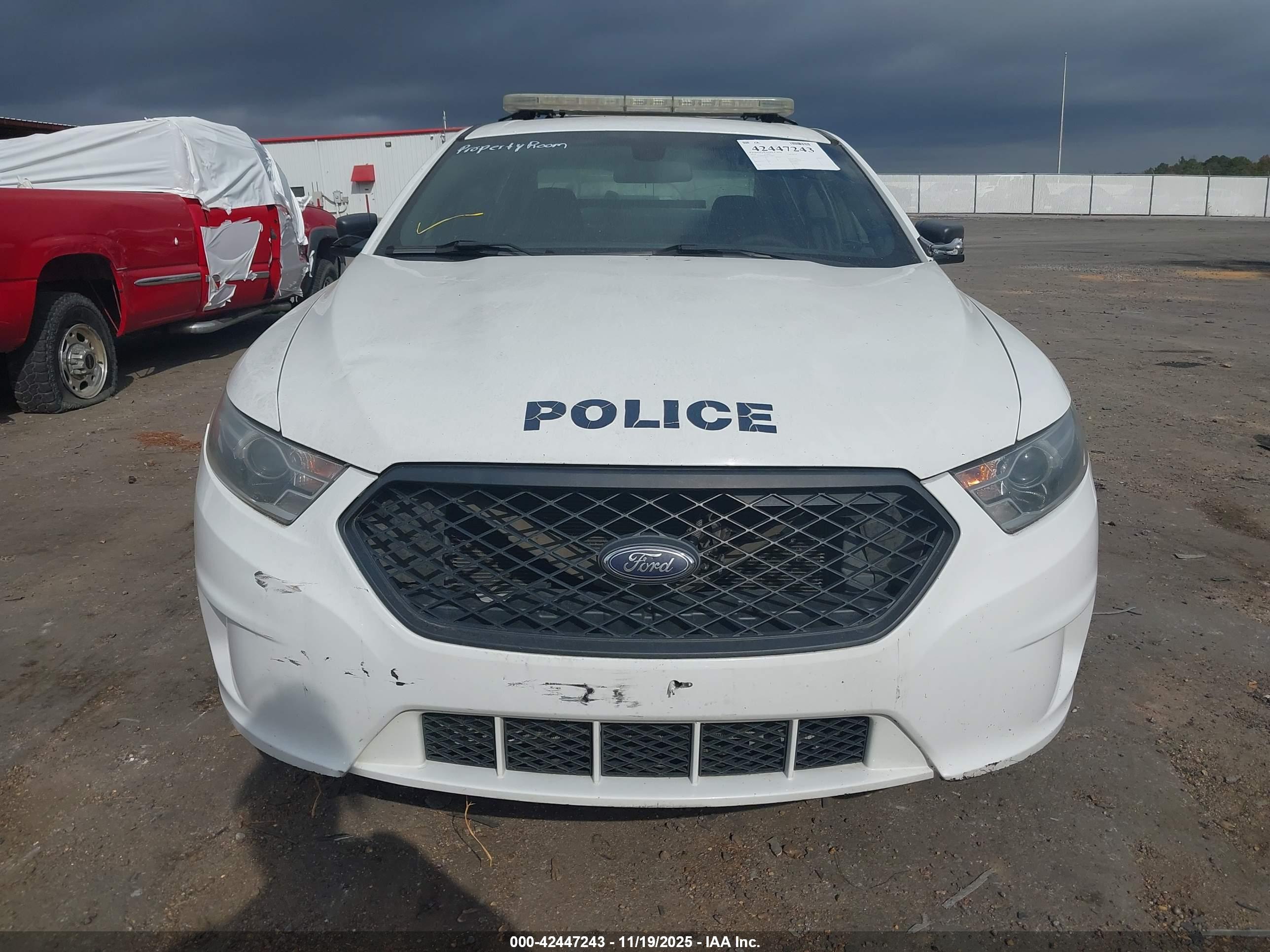 FORD POLICE image 6