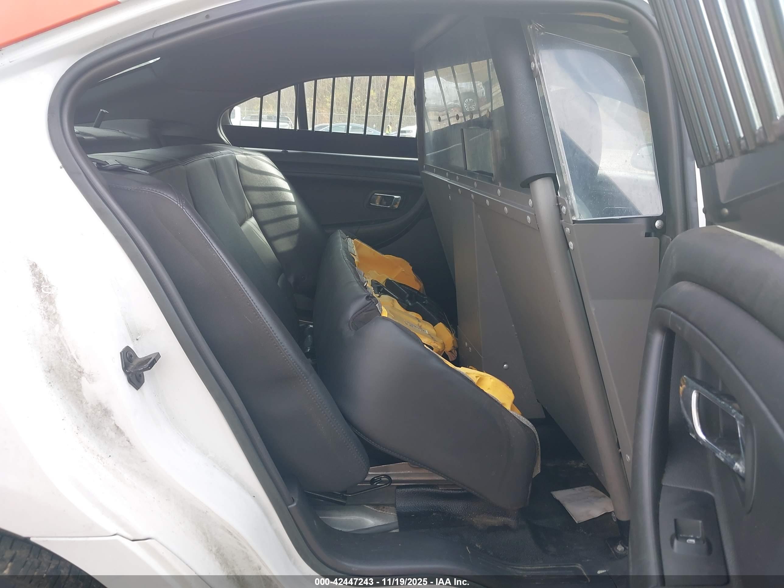 FORD POLICE image 8
