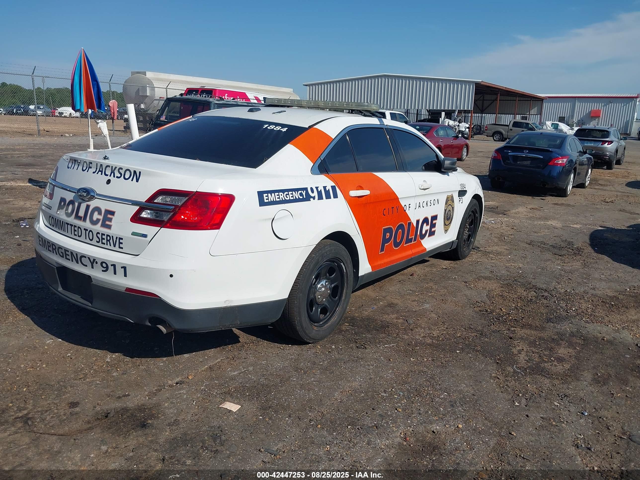 FORD POLICE image 4