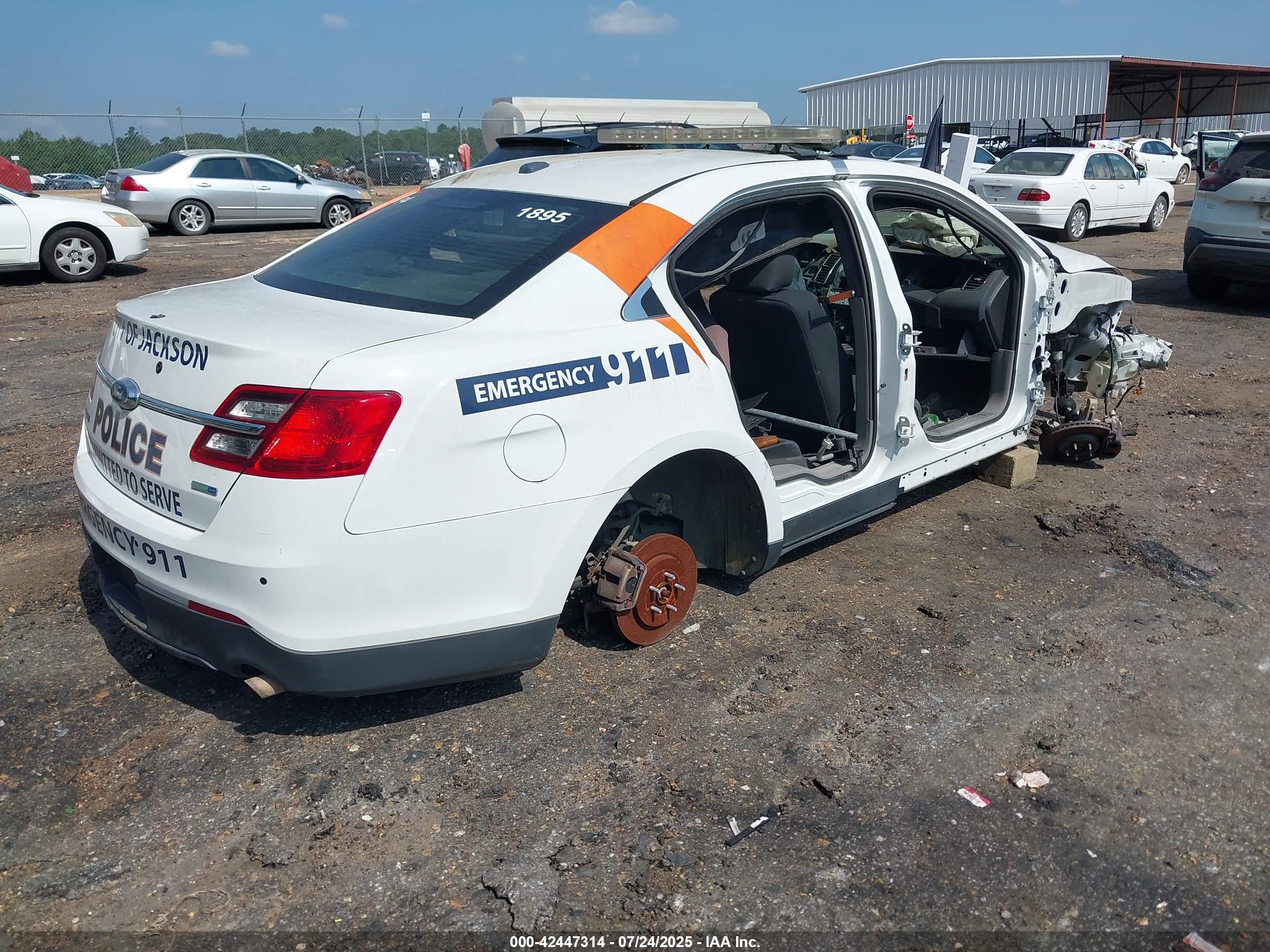 FORD POLICE image 4