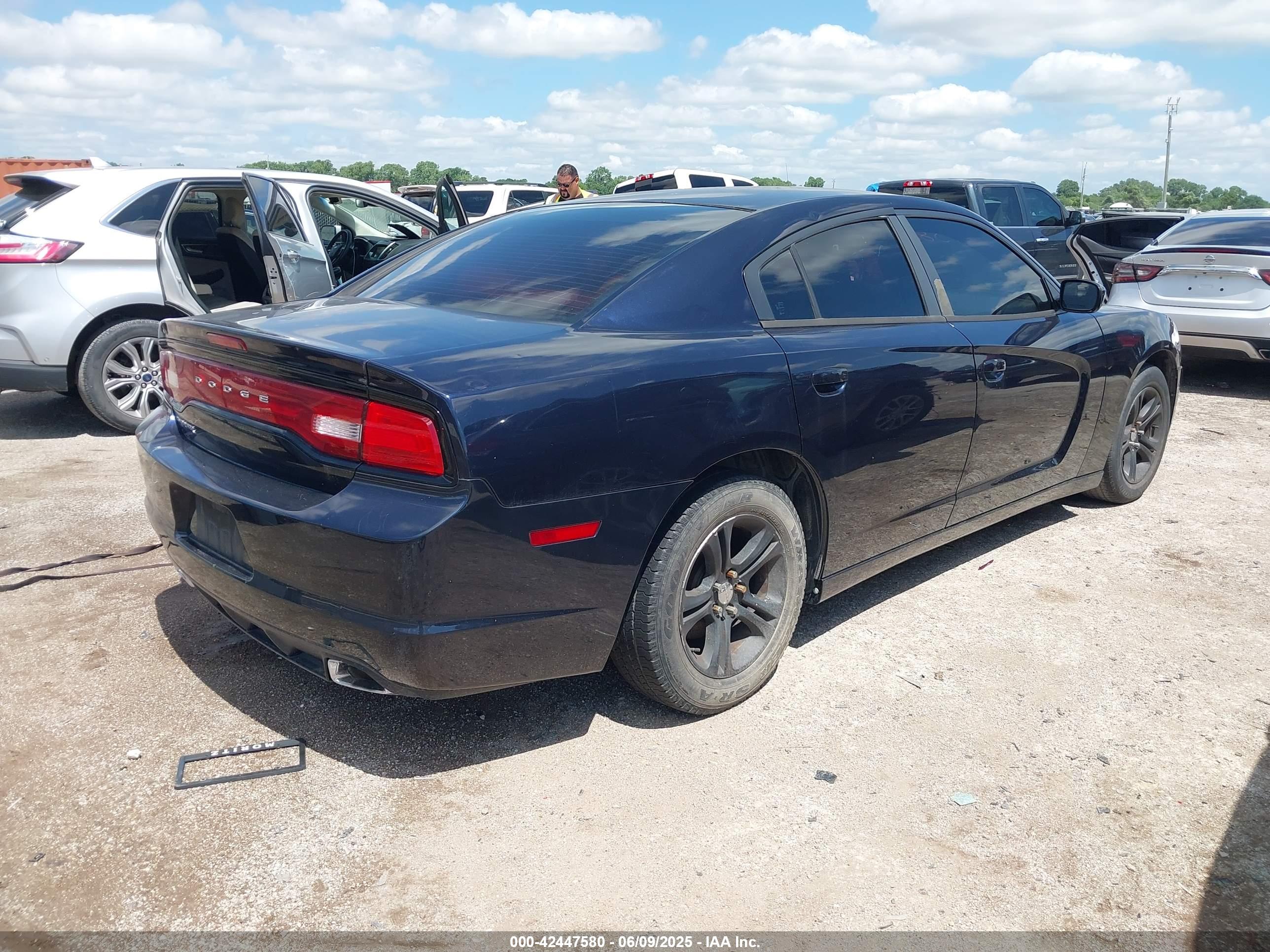 DODGE CHARGER image 4