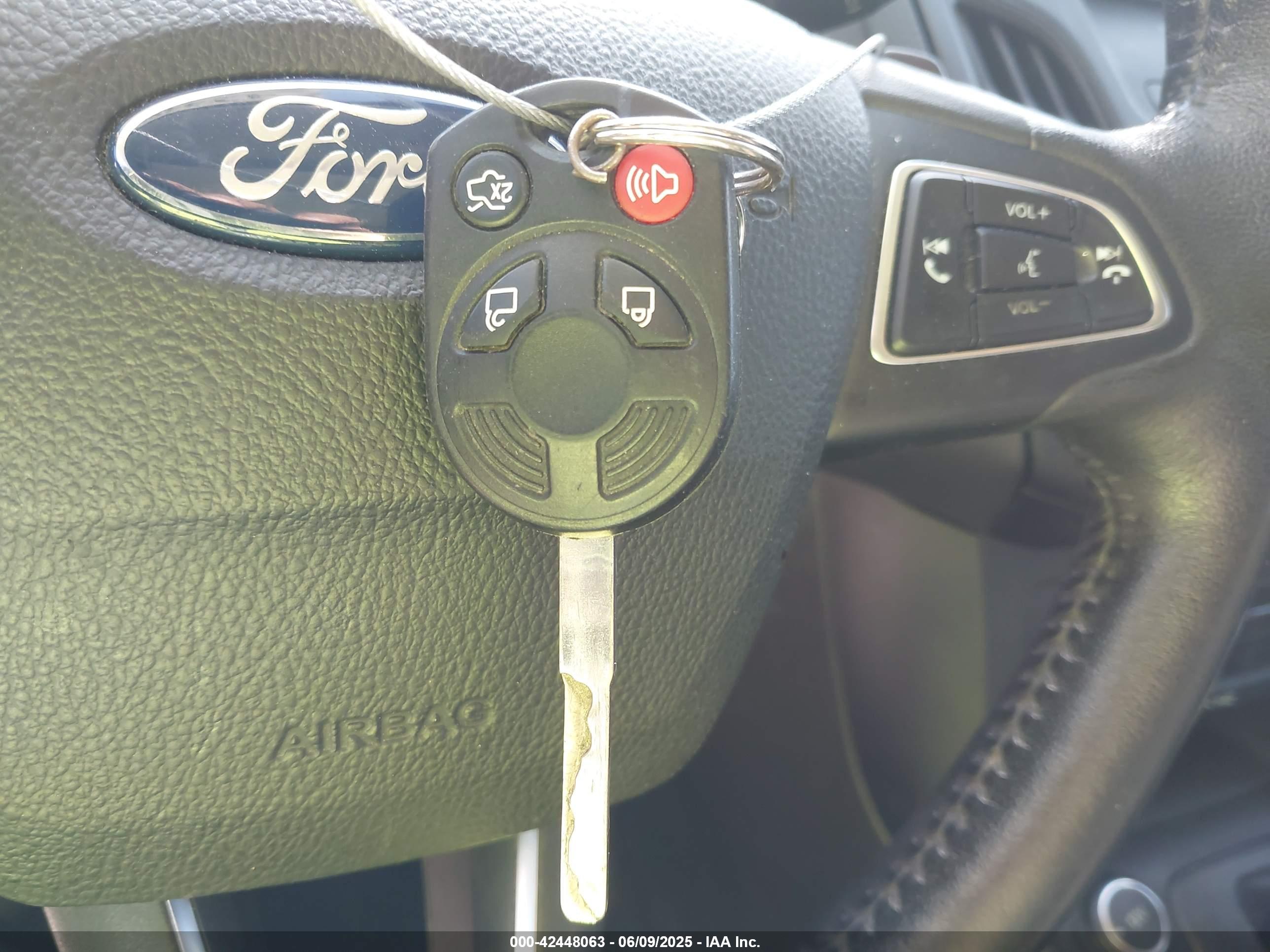 FORD FOCUS image 11