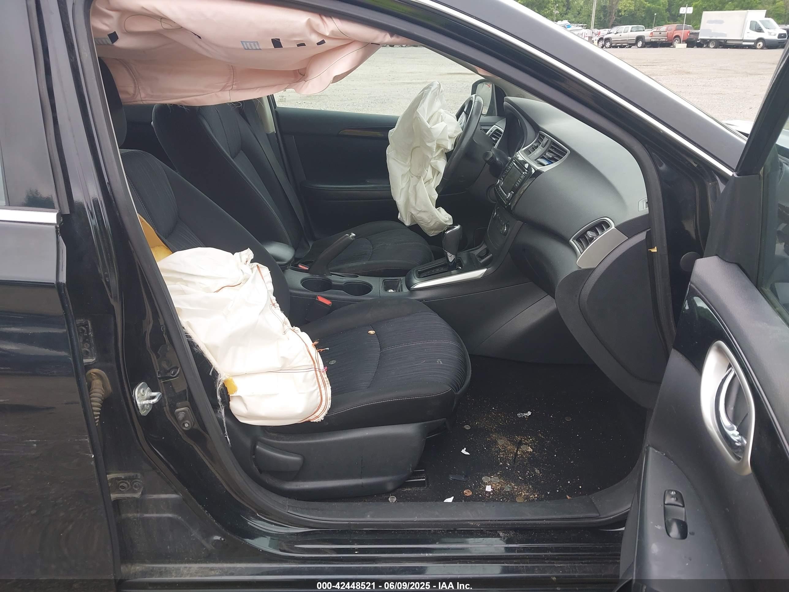 NISSAN SENTRA image 5
