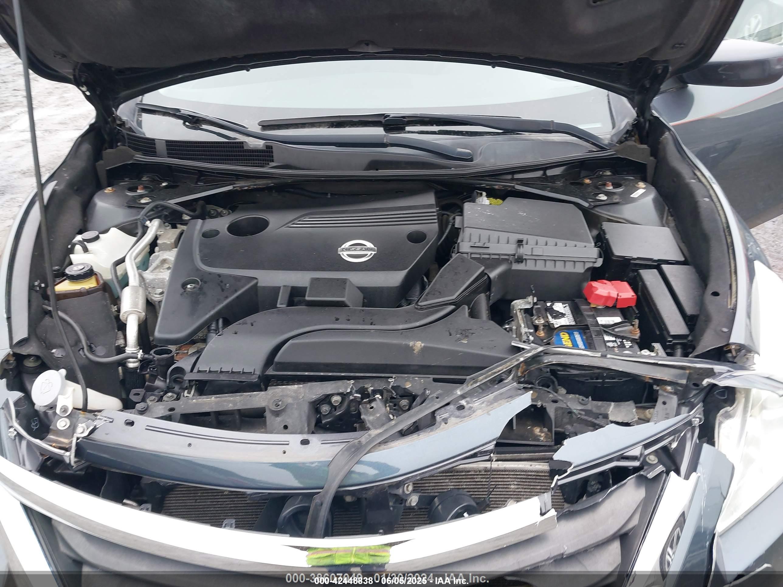 NISSAN ALTIMA image 10