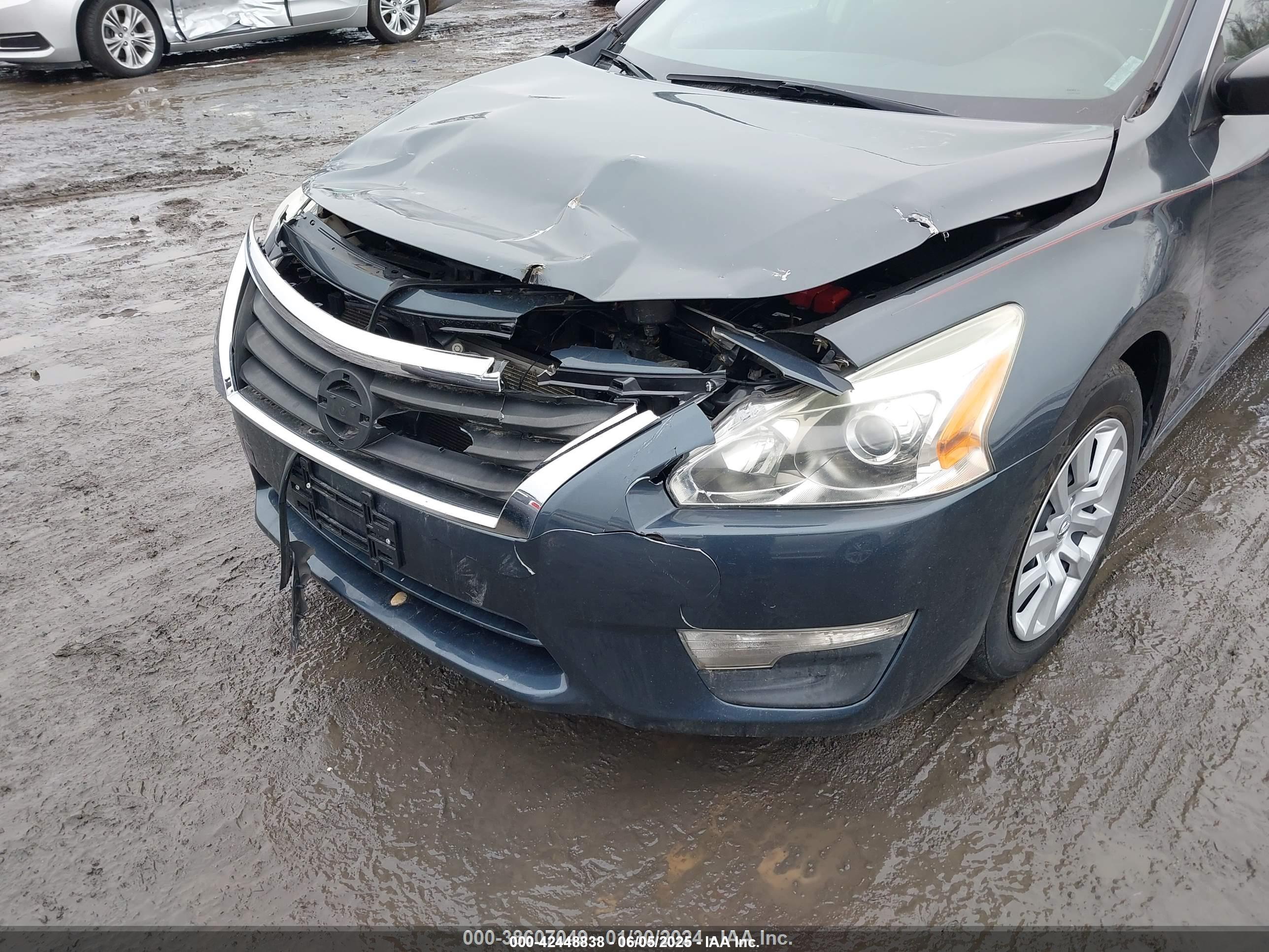 NISSAN ALTIMA image 6