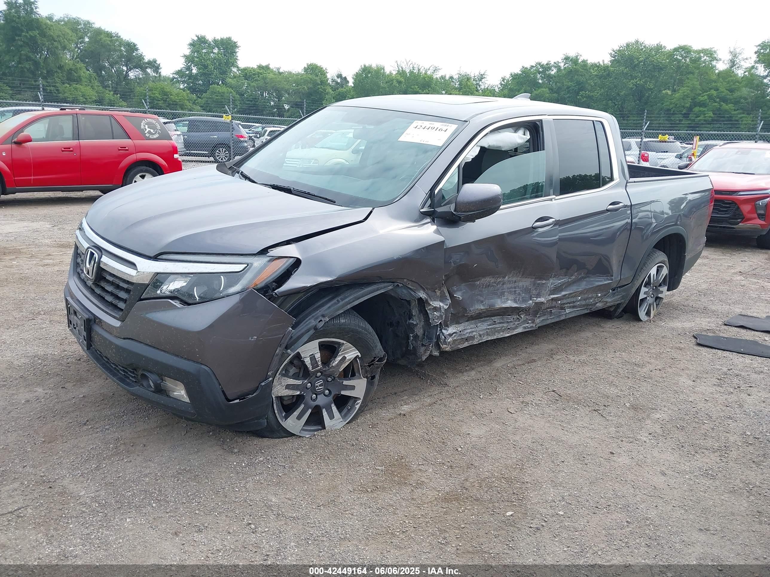 HONDA RIDGELINE image 2
