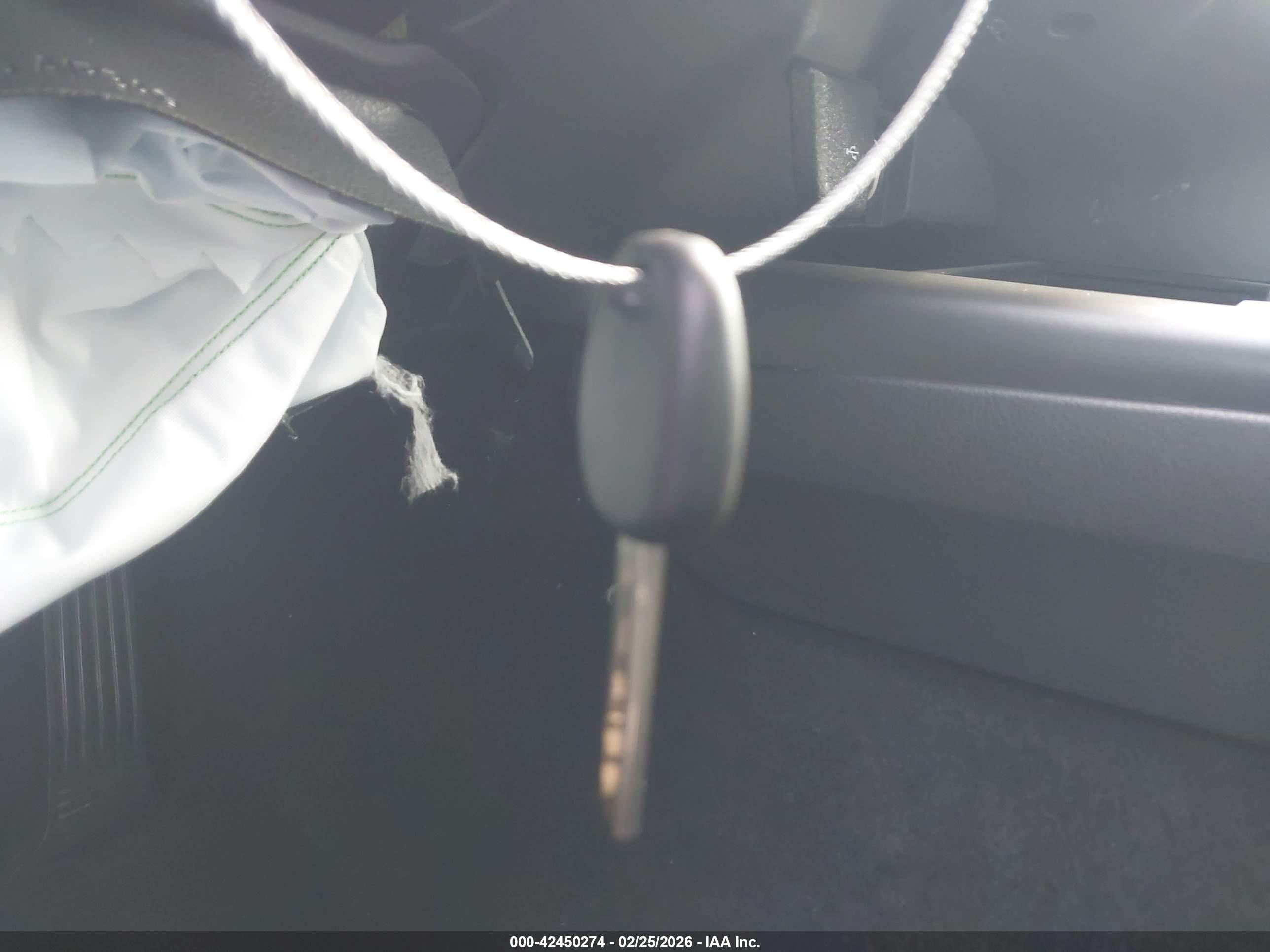 TOYOTA CAMRY image 11