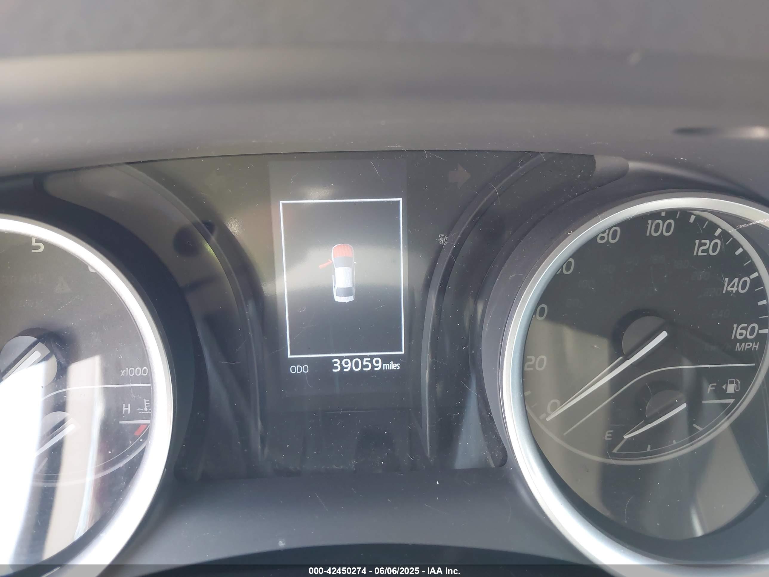 TOYOTA CAMRY image 7