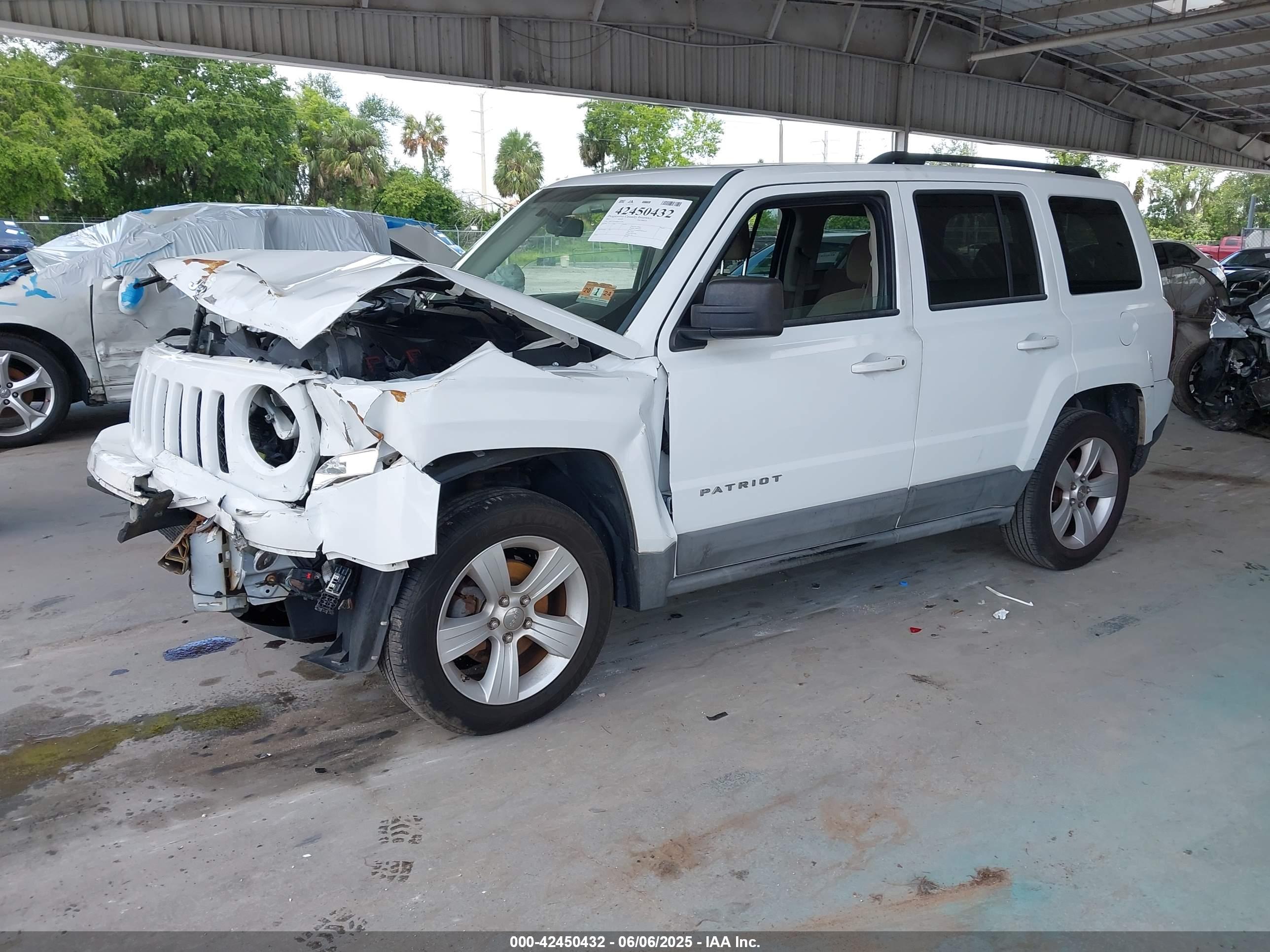 JEEP PATRIOT image 2