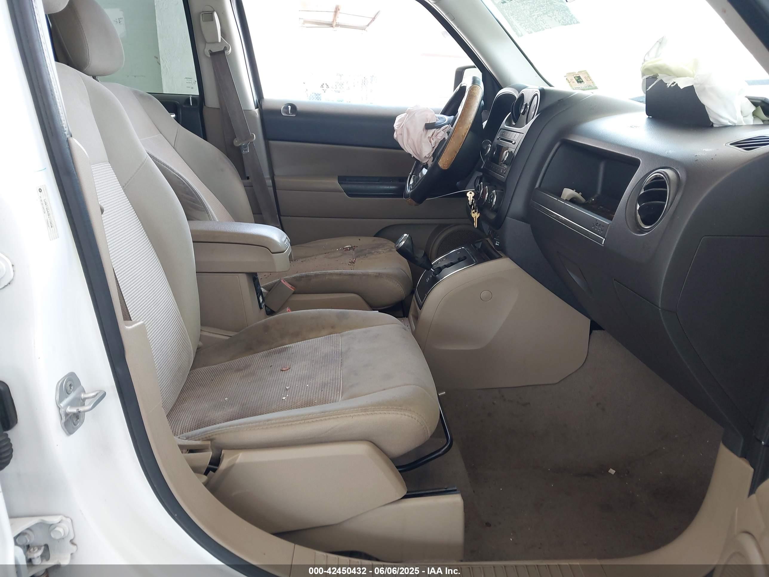 JEEP PATRIOT image 5