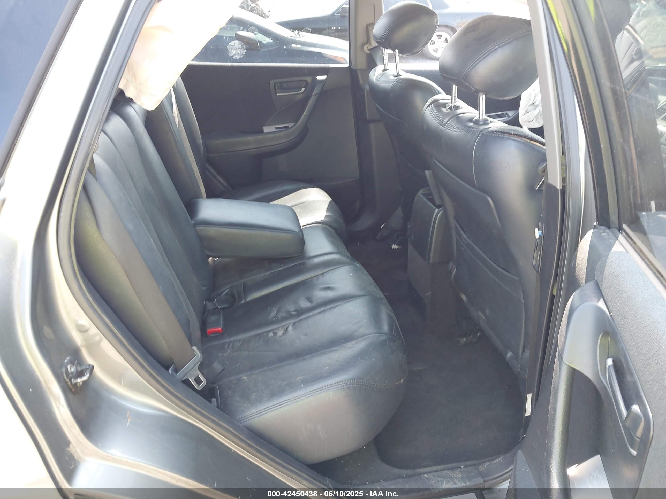 NISSAN MURANO image 8