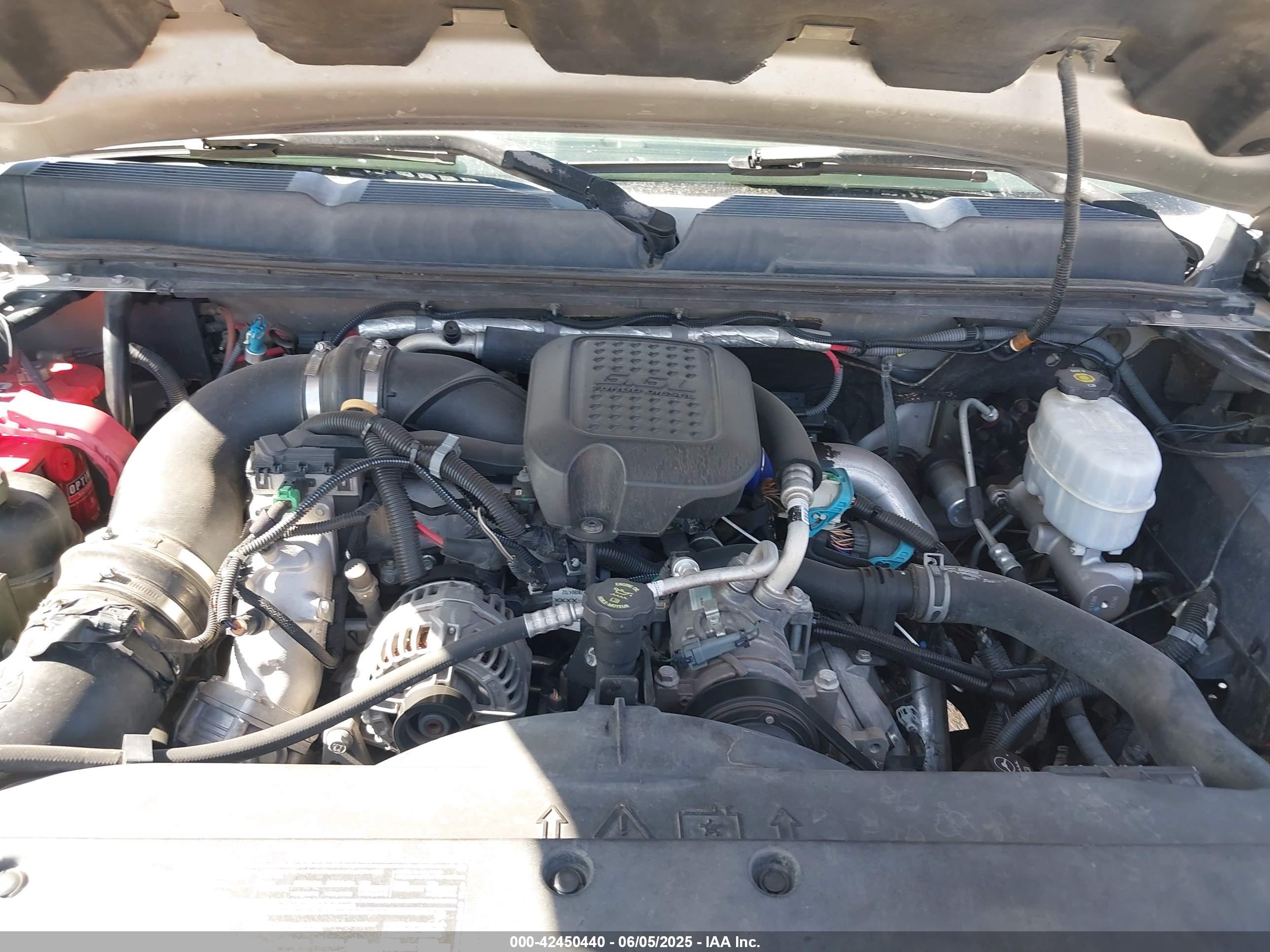 CHEVROLET SILVERADO image 10