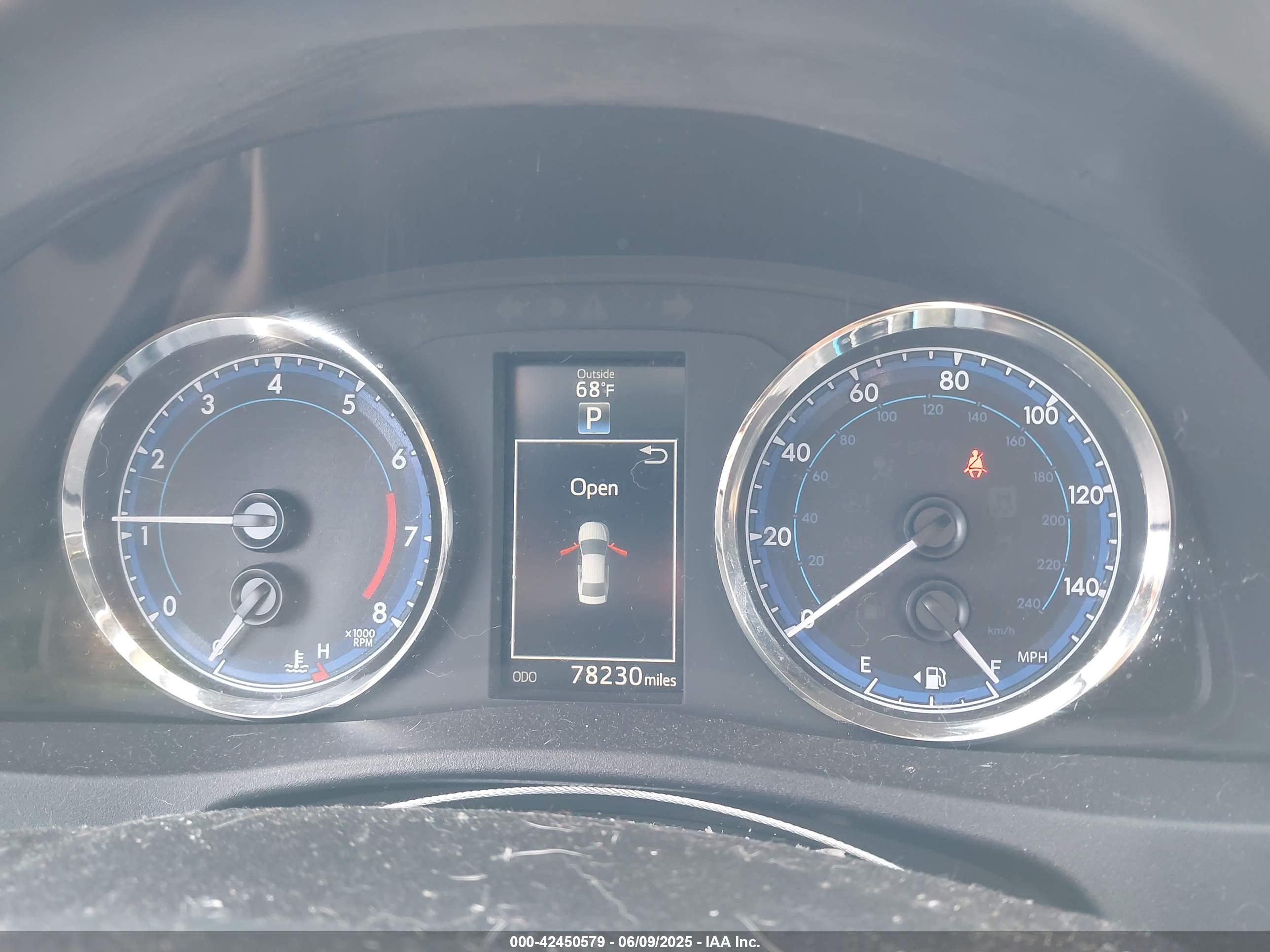 TOYOTA COROLLA image 7