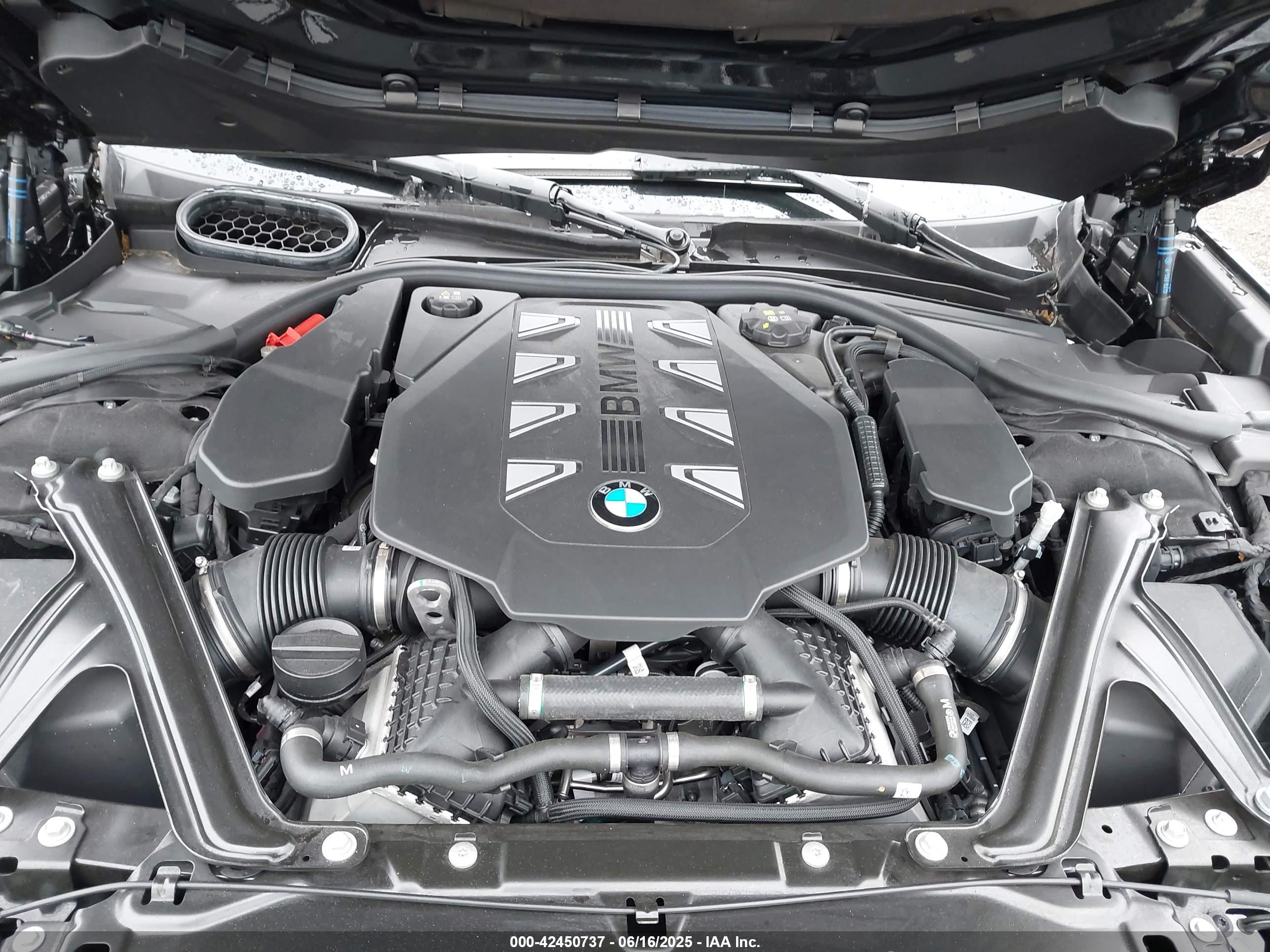 BMW 760 image 10