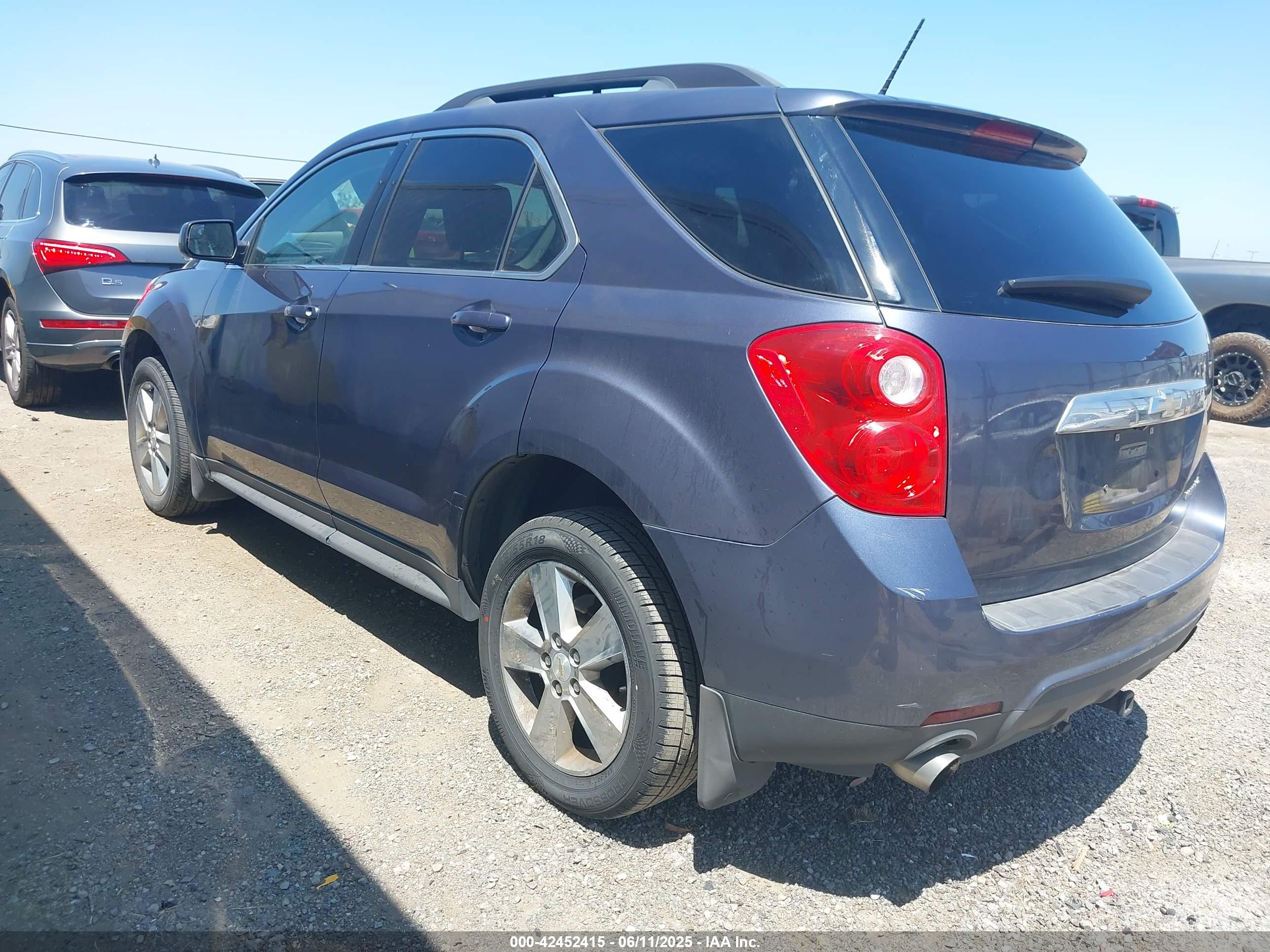 CHEVROLET EQUINOX image 3