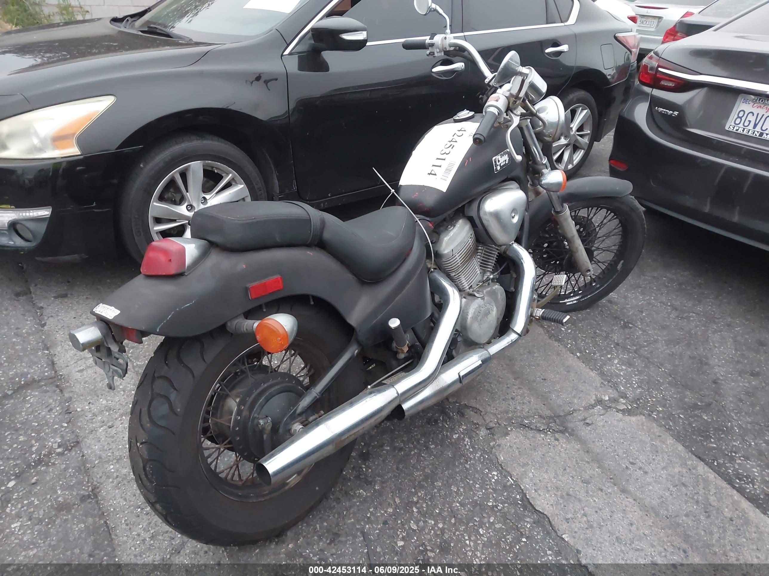 HONDA VT600 image 4