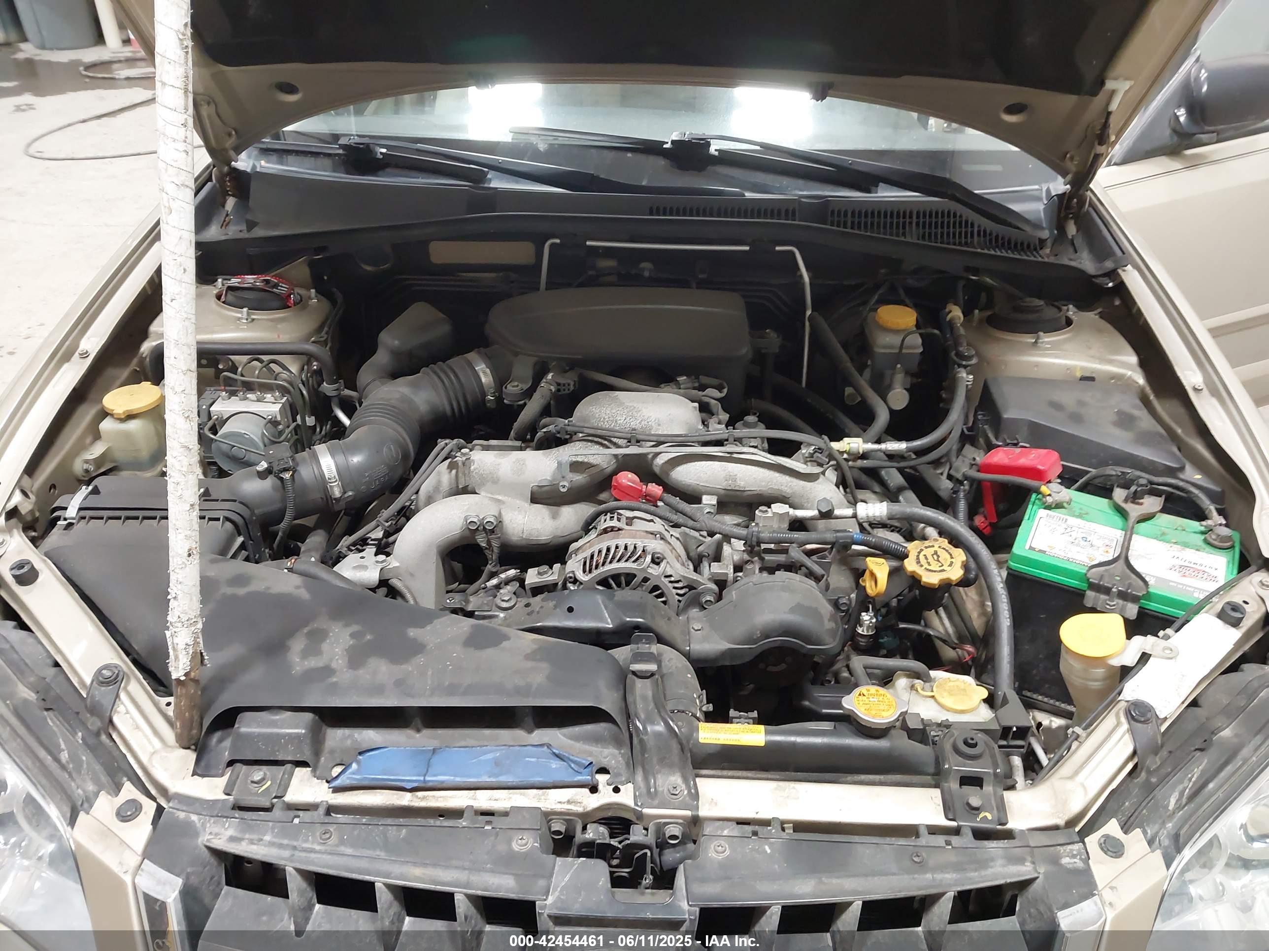 SUBARU OUTBACK image 10