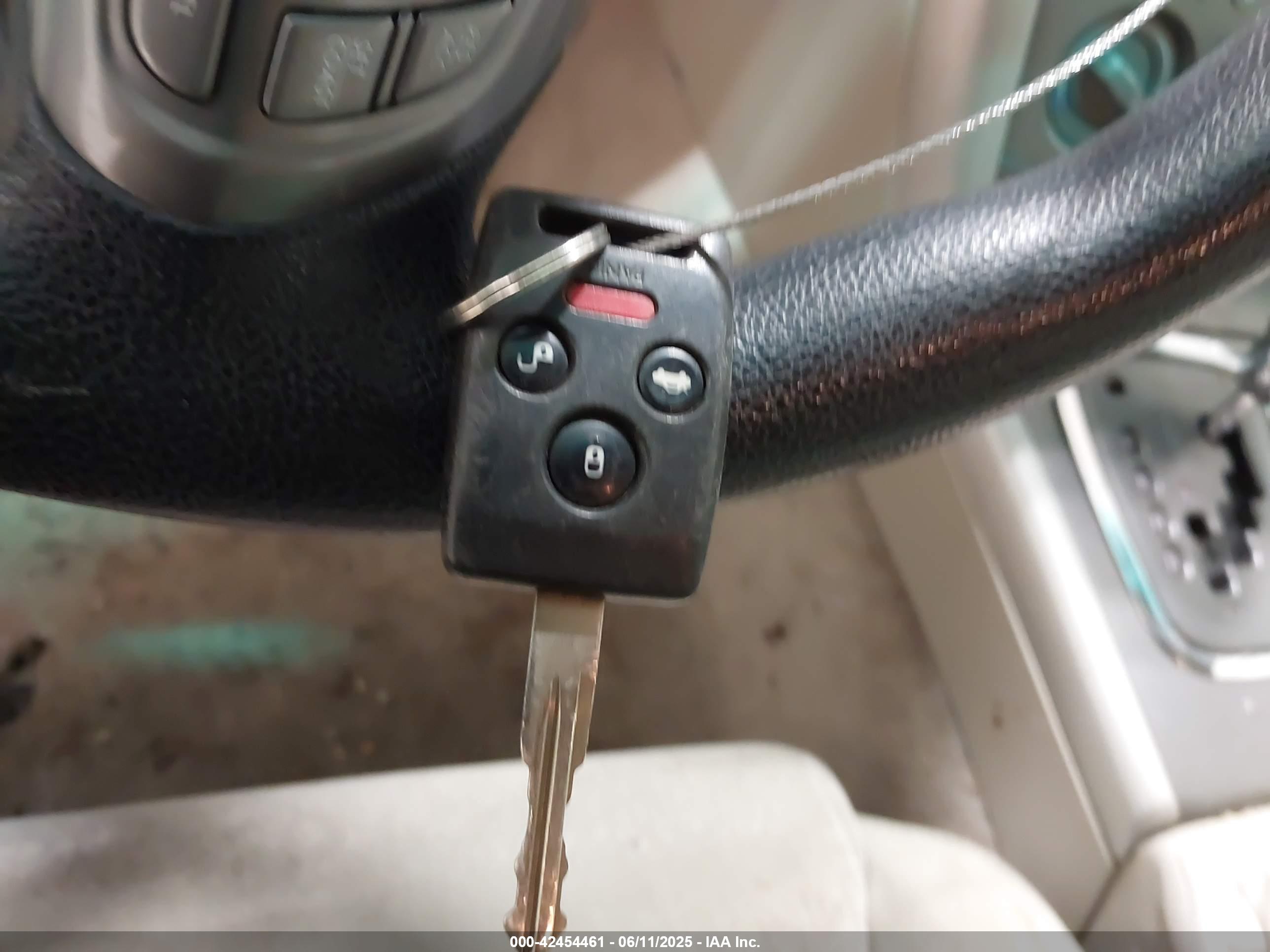 SUBARU OUTBACK image 11