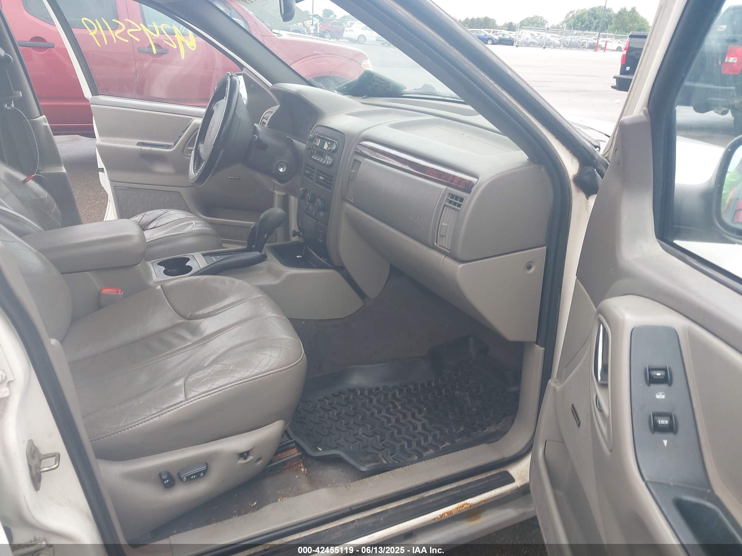 JEEP GRAND image 5