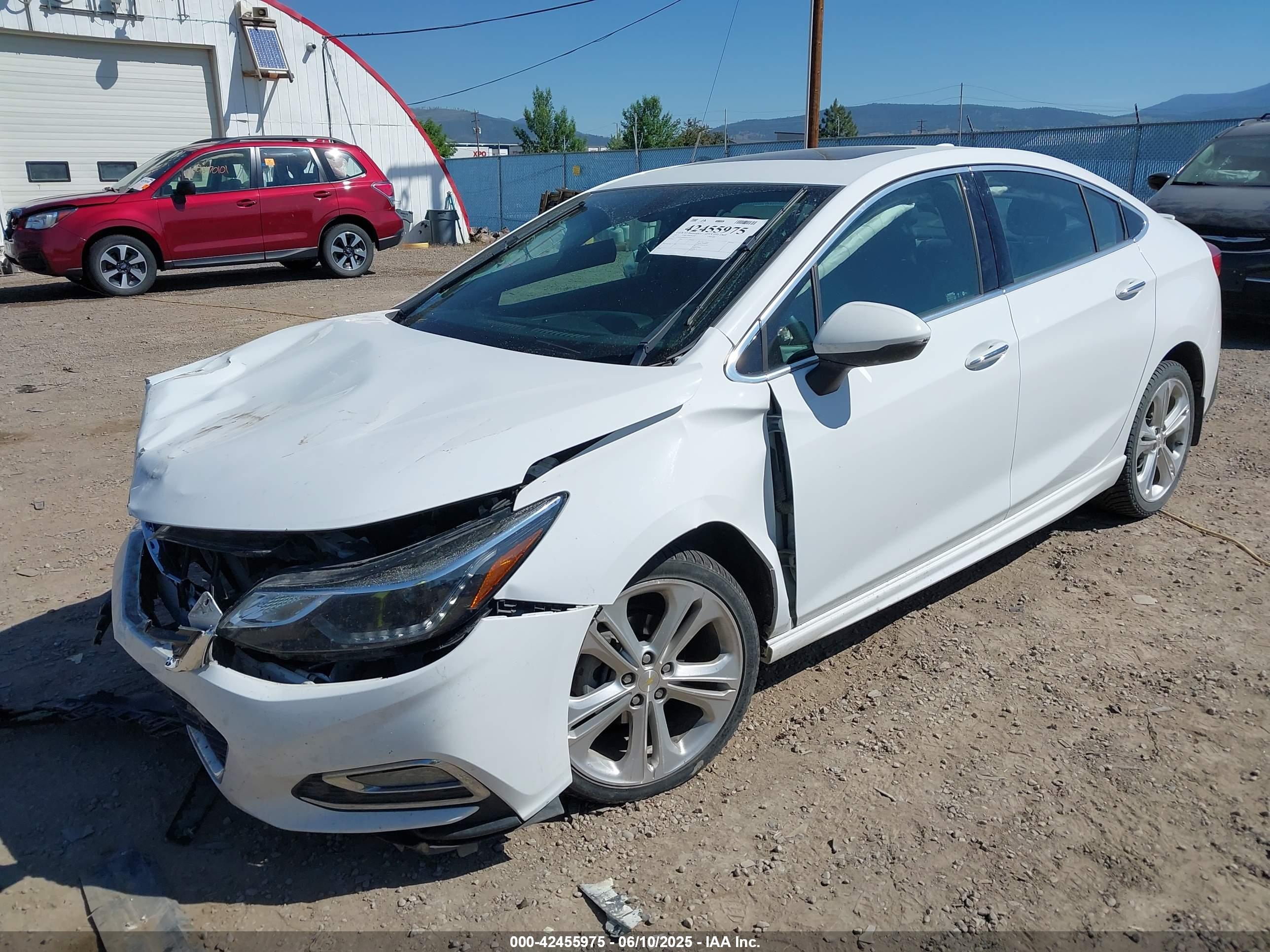 CHEVROLET CRUZE image 2