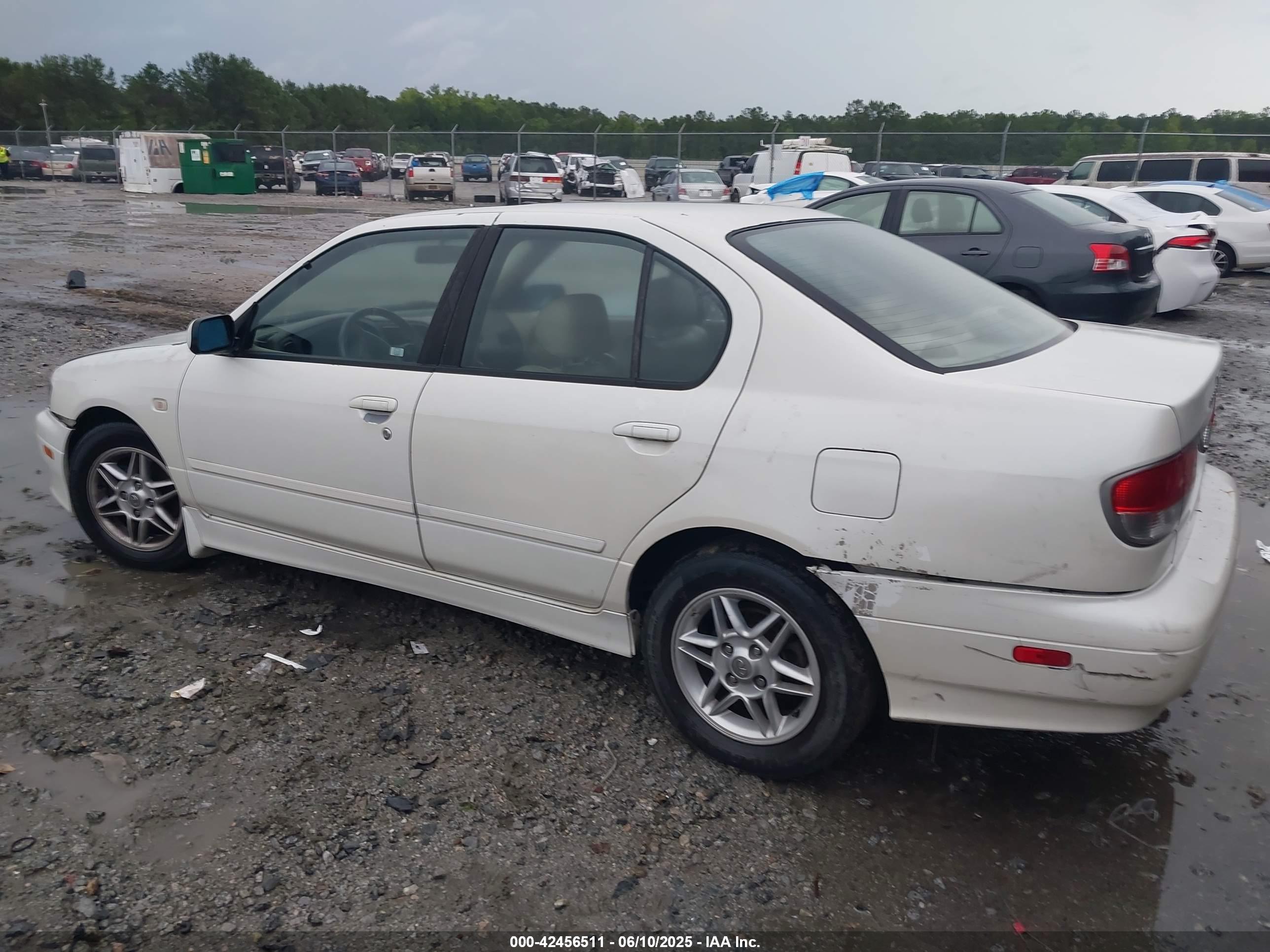 INFINITI G20 image 3