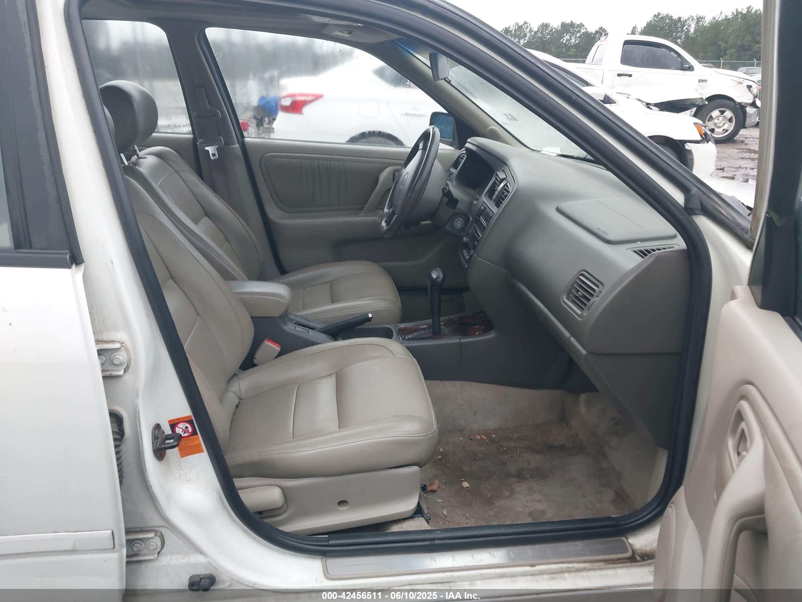 INFINITI G20 image 5