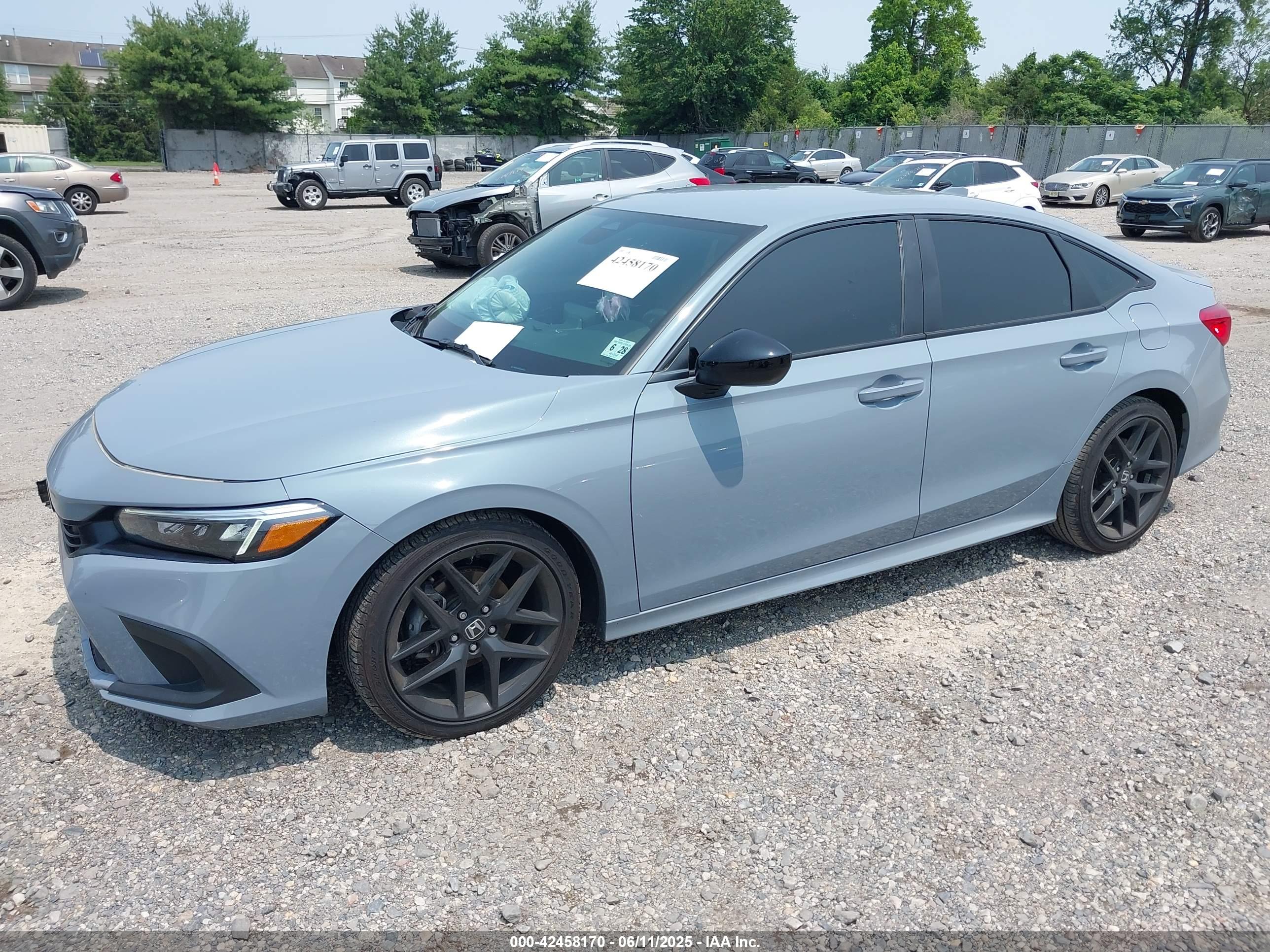 HONDA CIVIC image 2