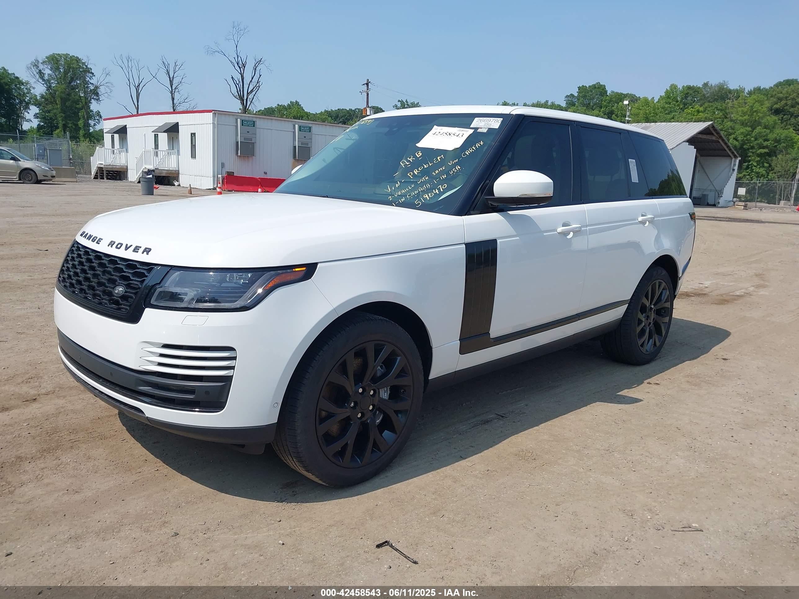 LAND ROVER image 2