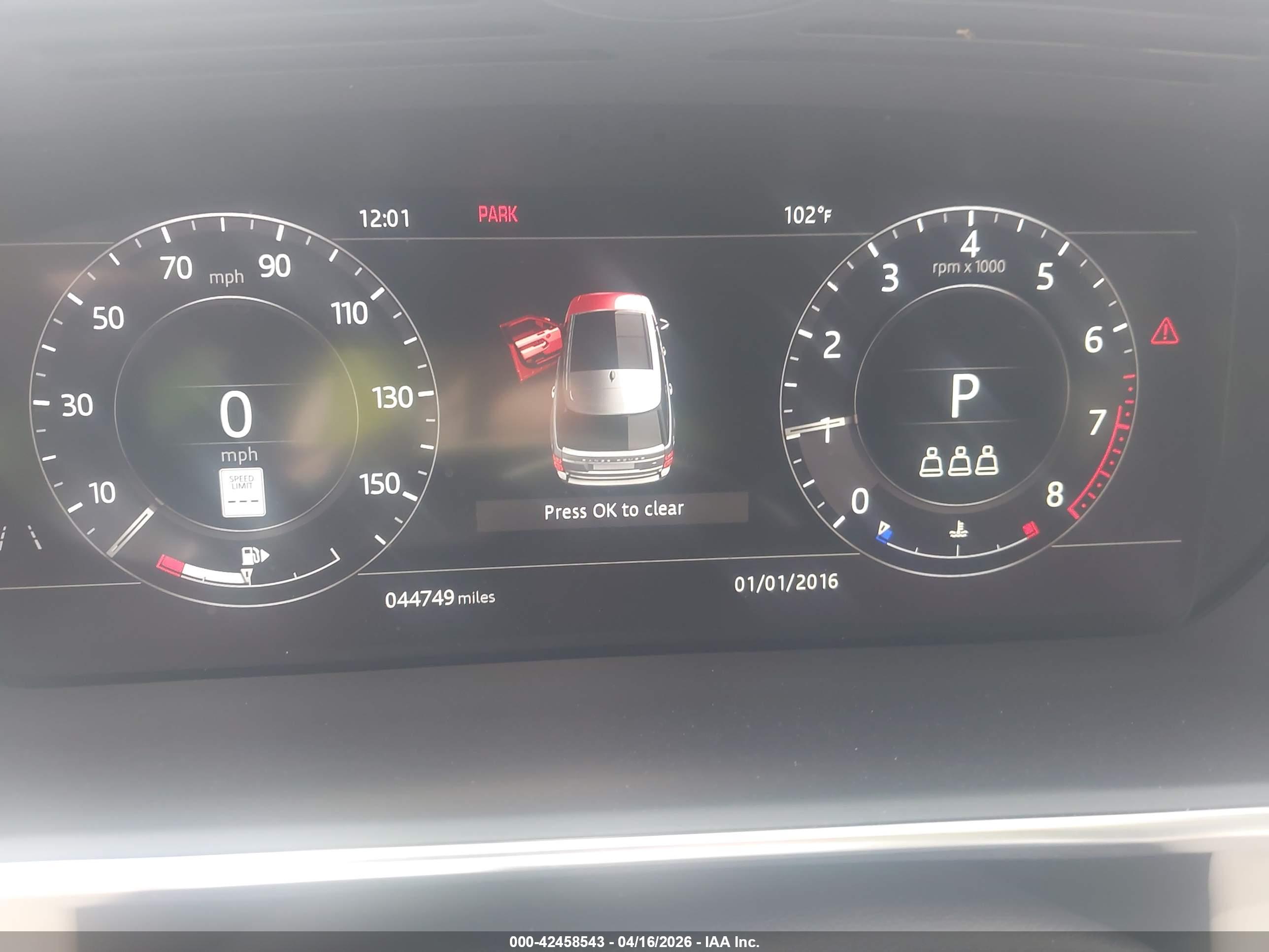 LAND ROVER image 7