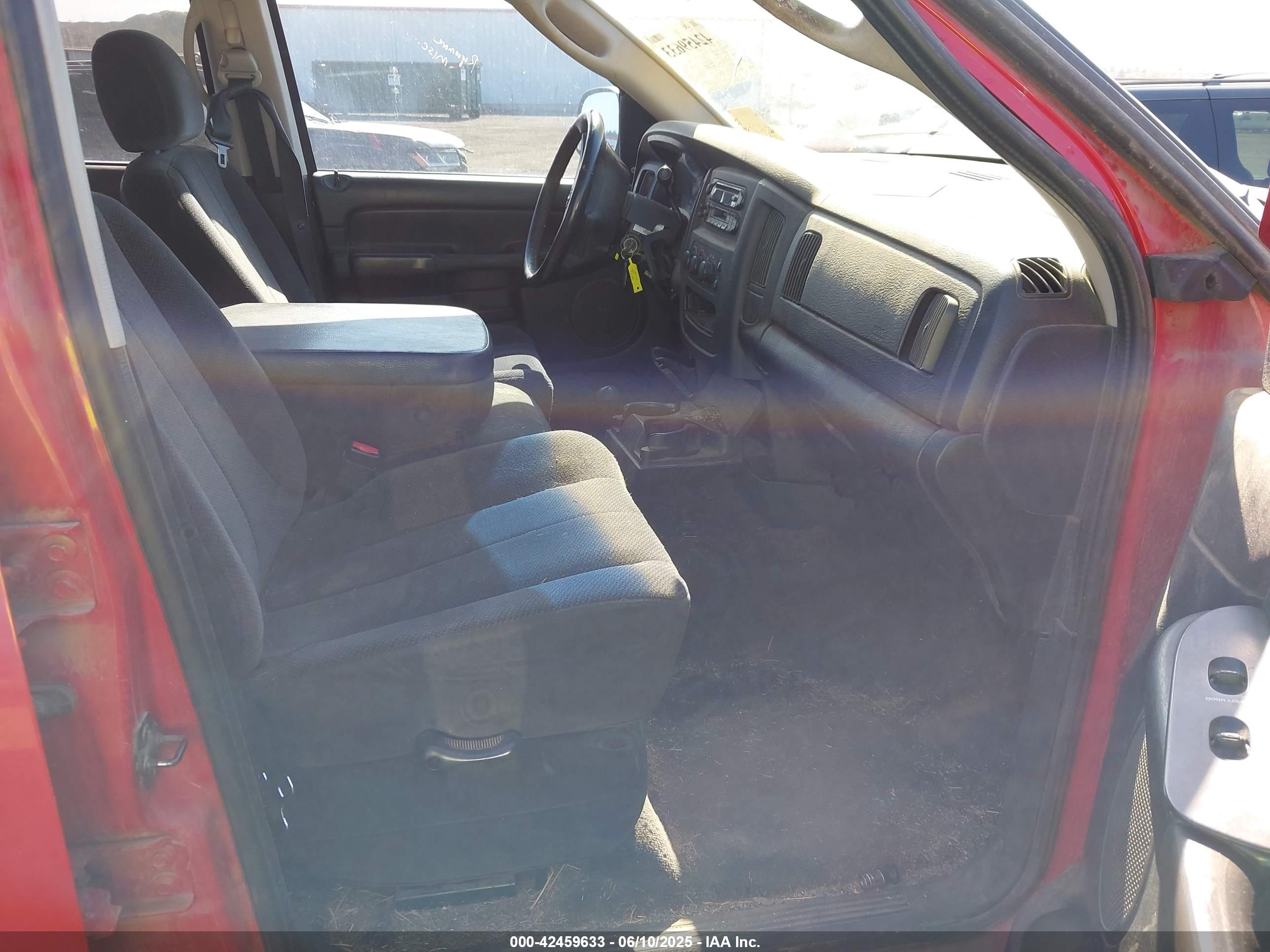 DODGE RAM image 5