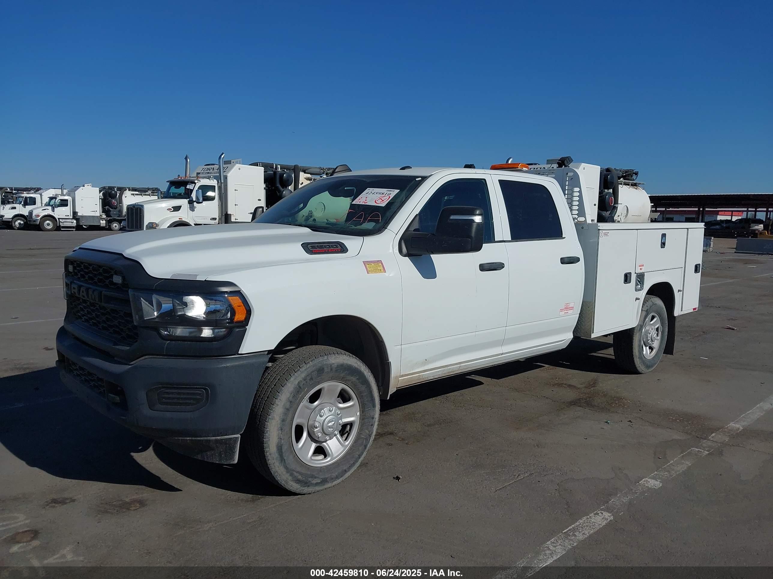 RAM 3500 image 2