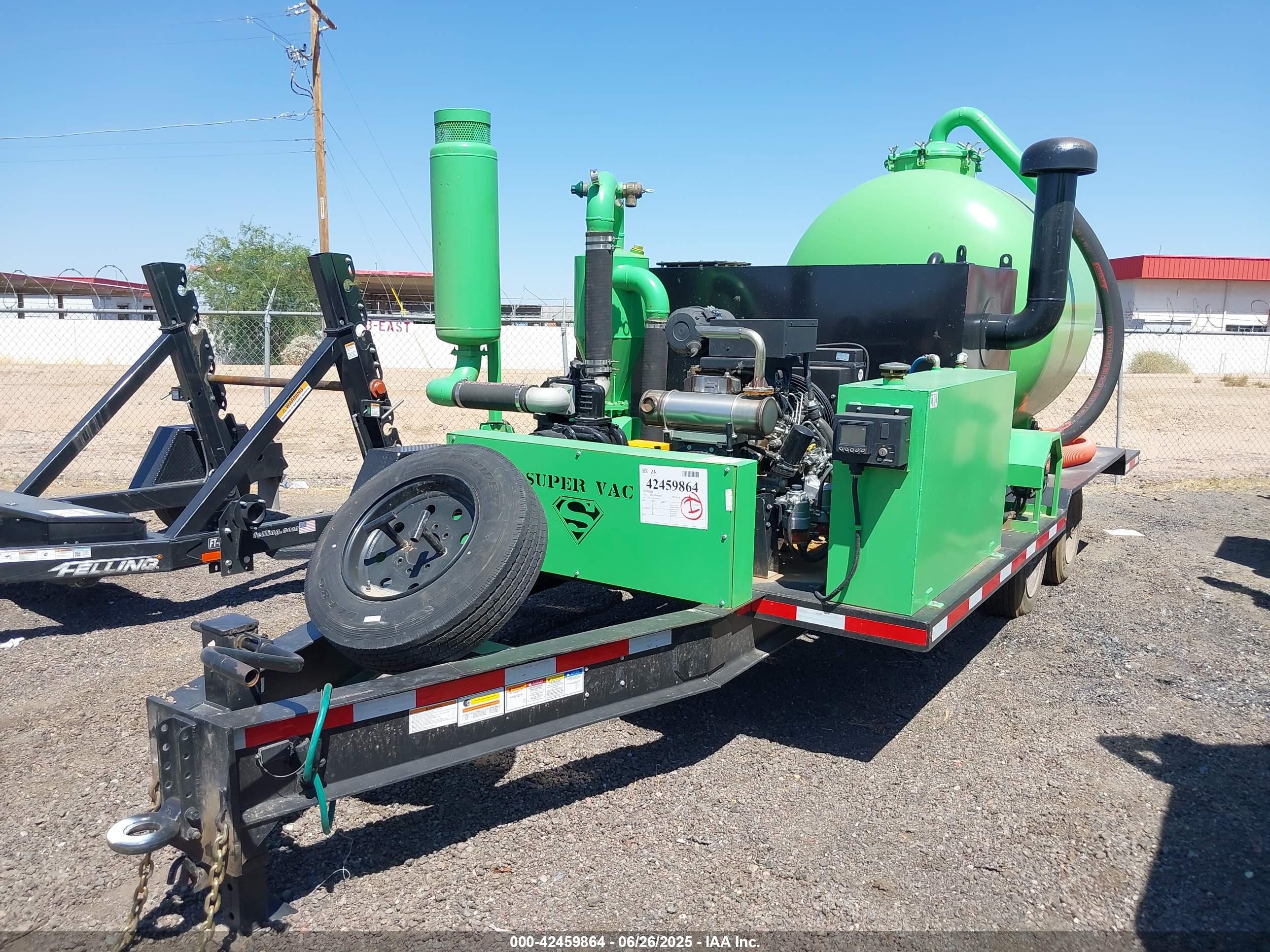 EQUIPMENT TRAILER image 2