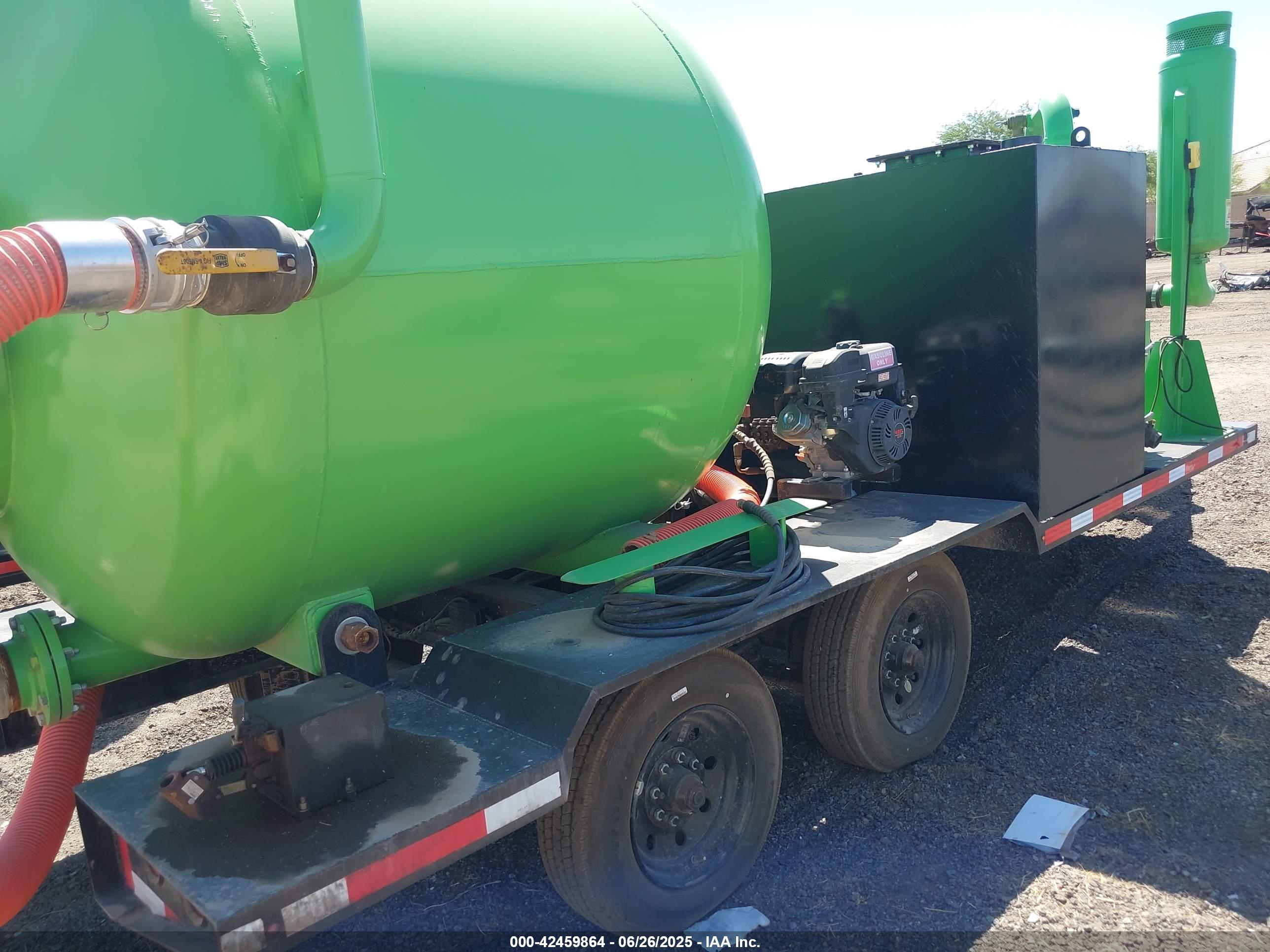 EQUIPMENT TRAILER image 4