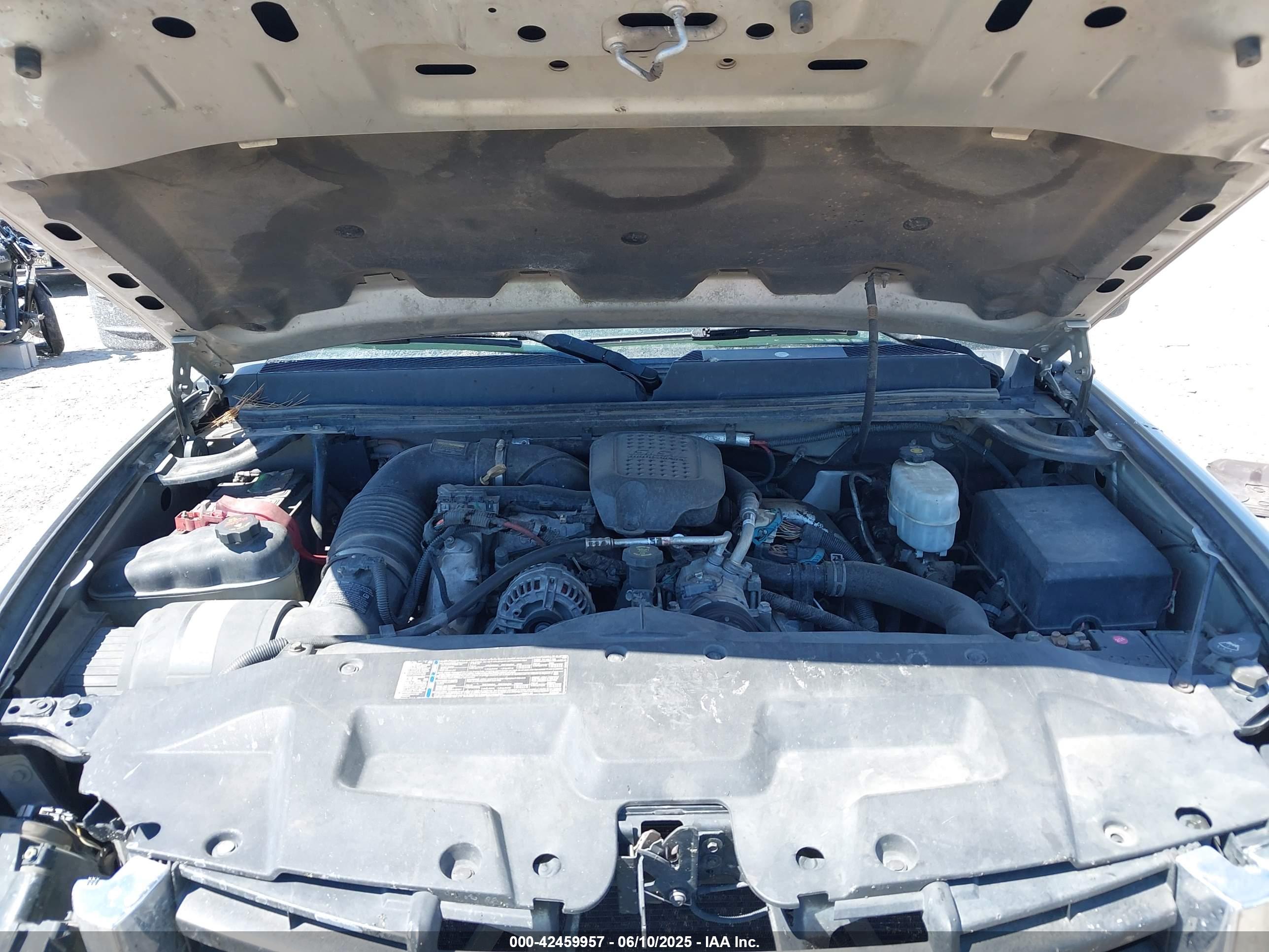 GMC SIERRA image 10