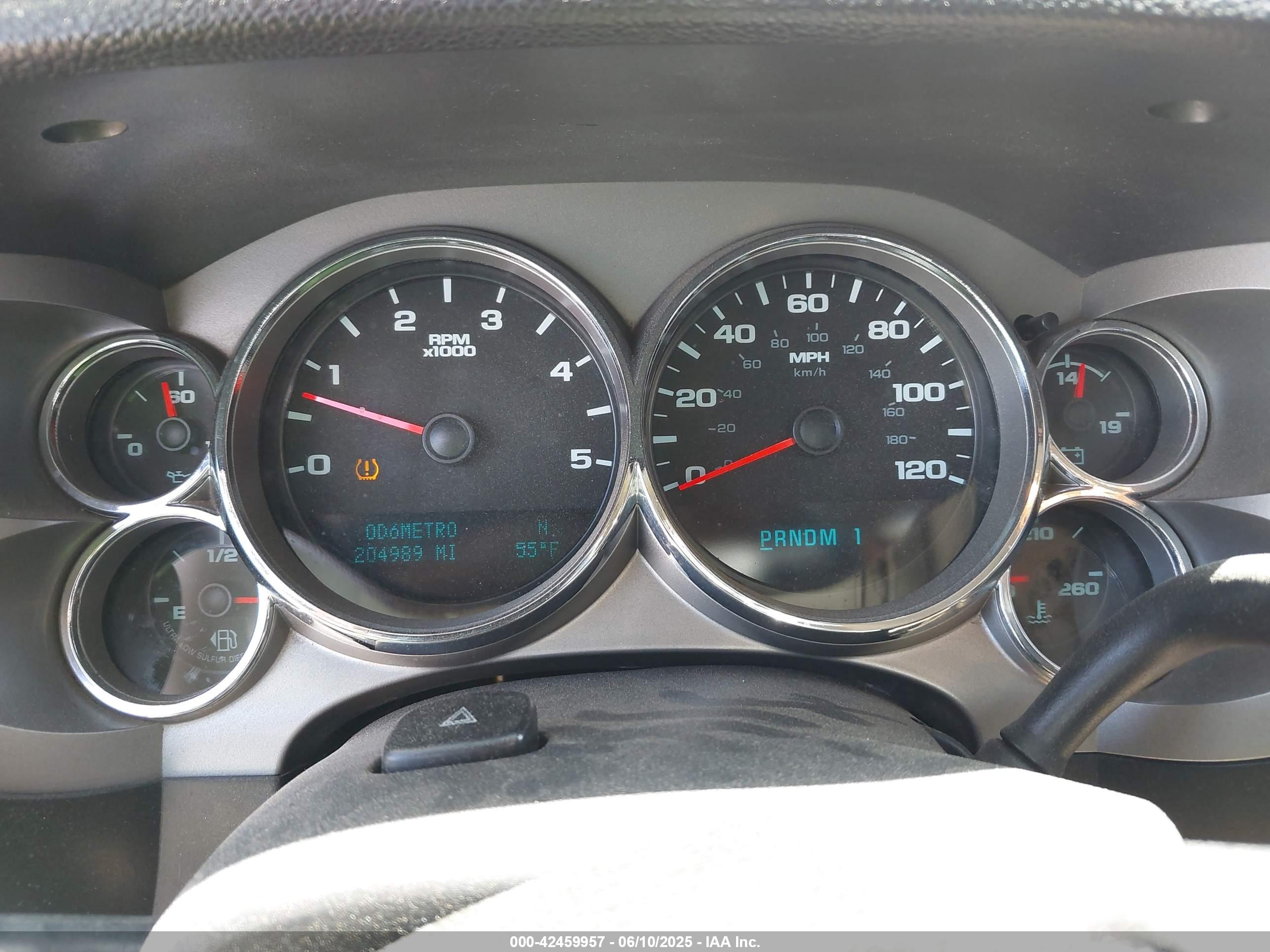 GMC SIERRA image 7