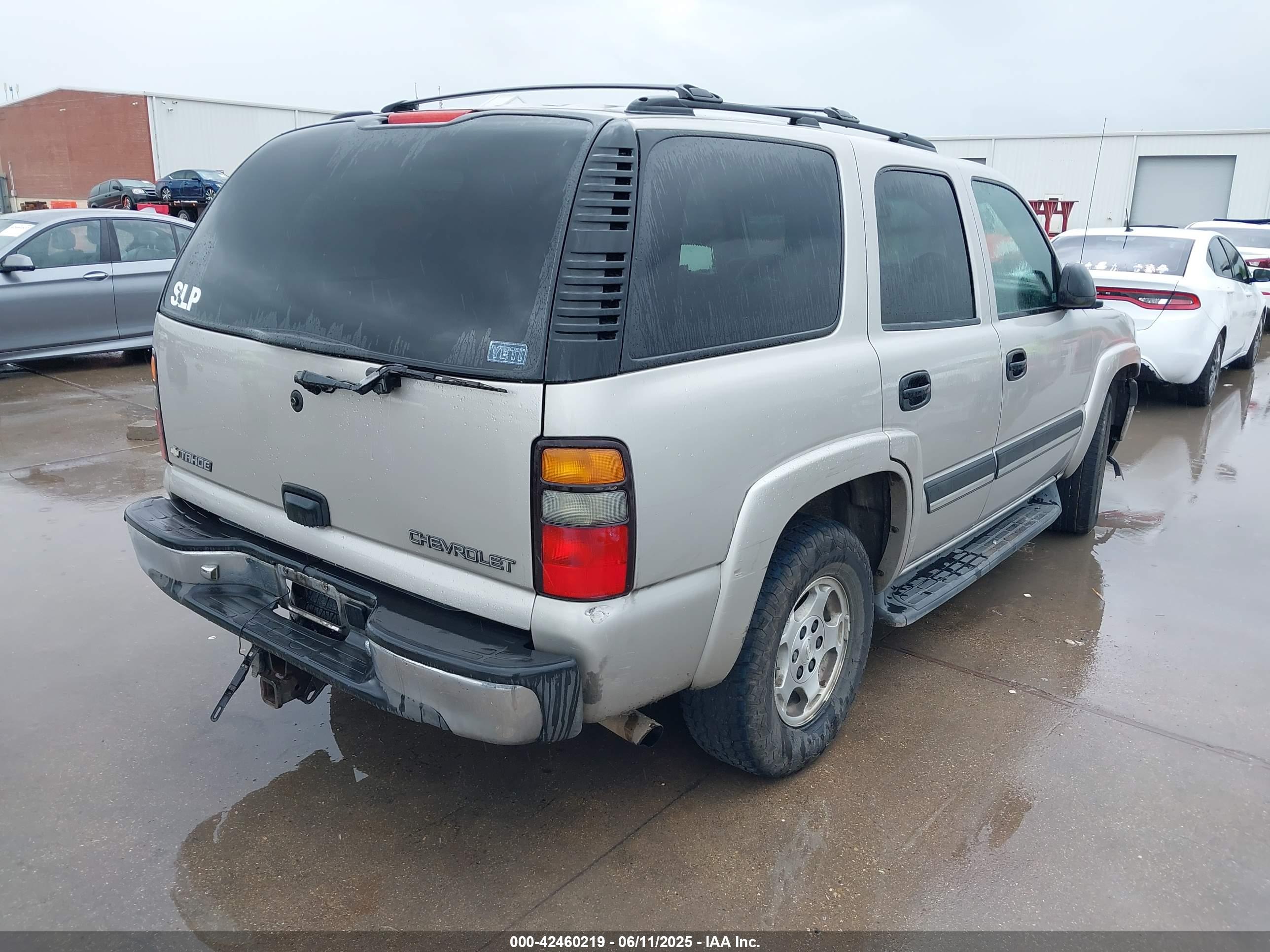 CHEVROLET TAHOE image 4