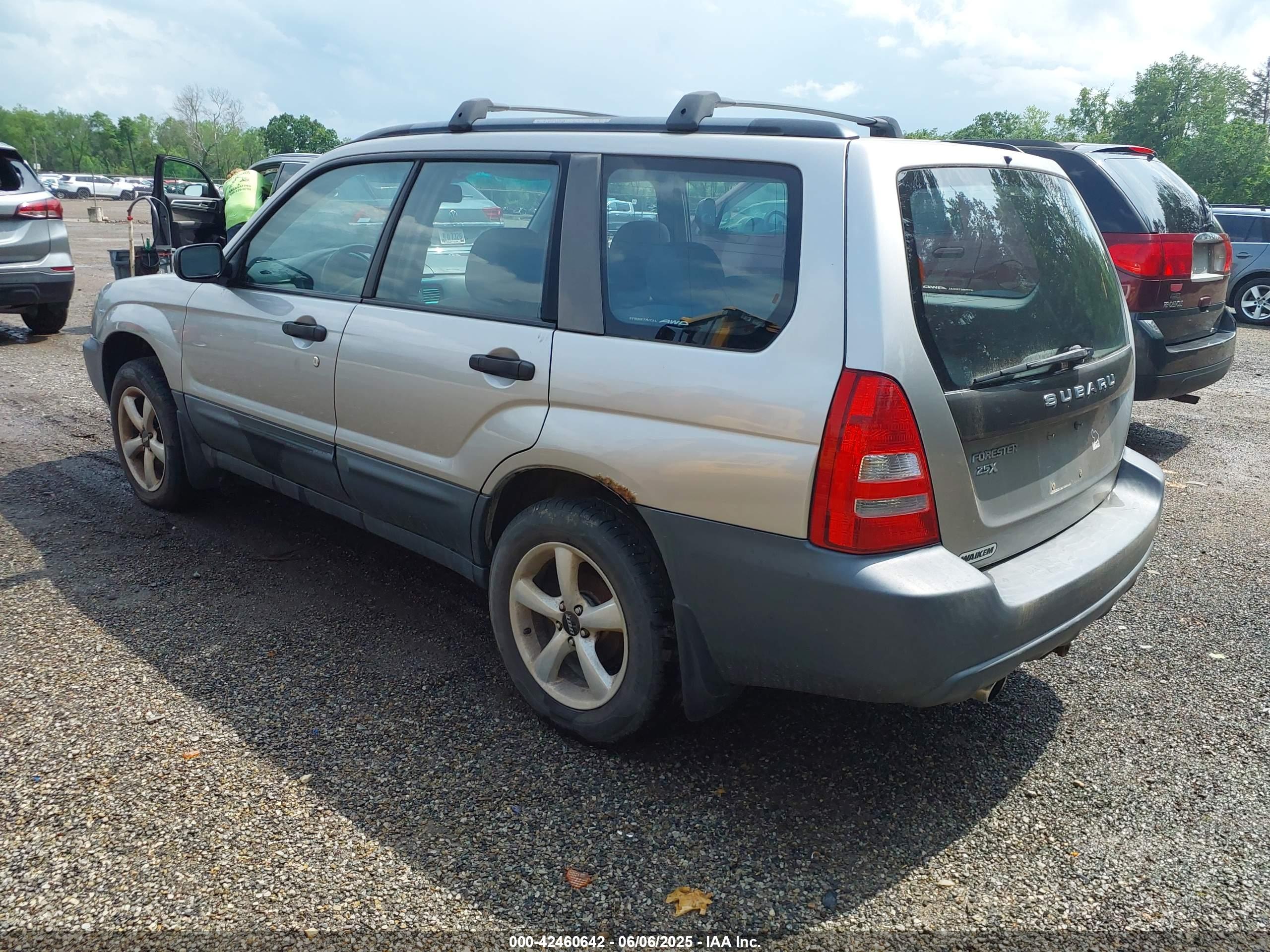 SUBARU FORESTER image 3
