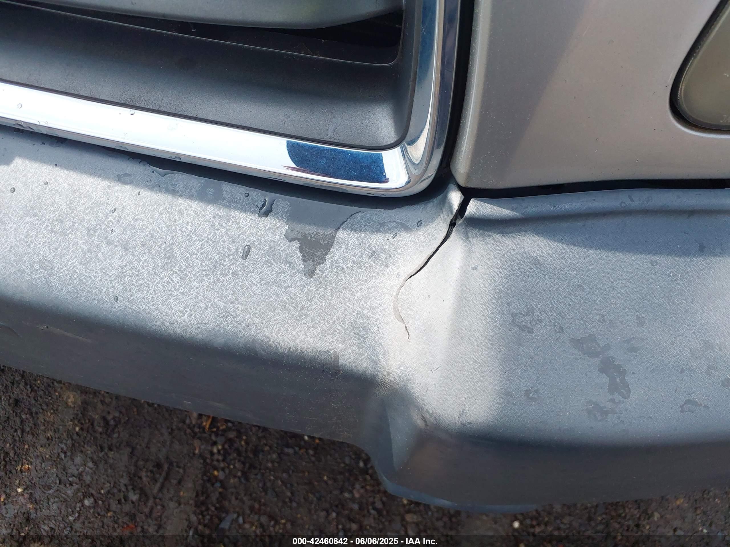 SUBARU FORESTER image 6